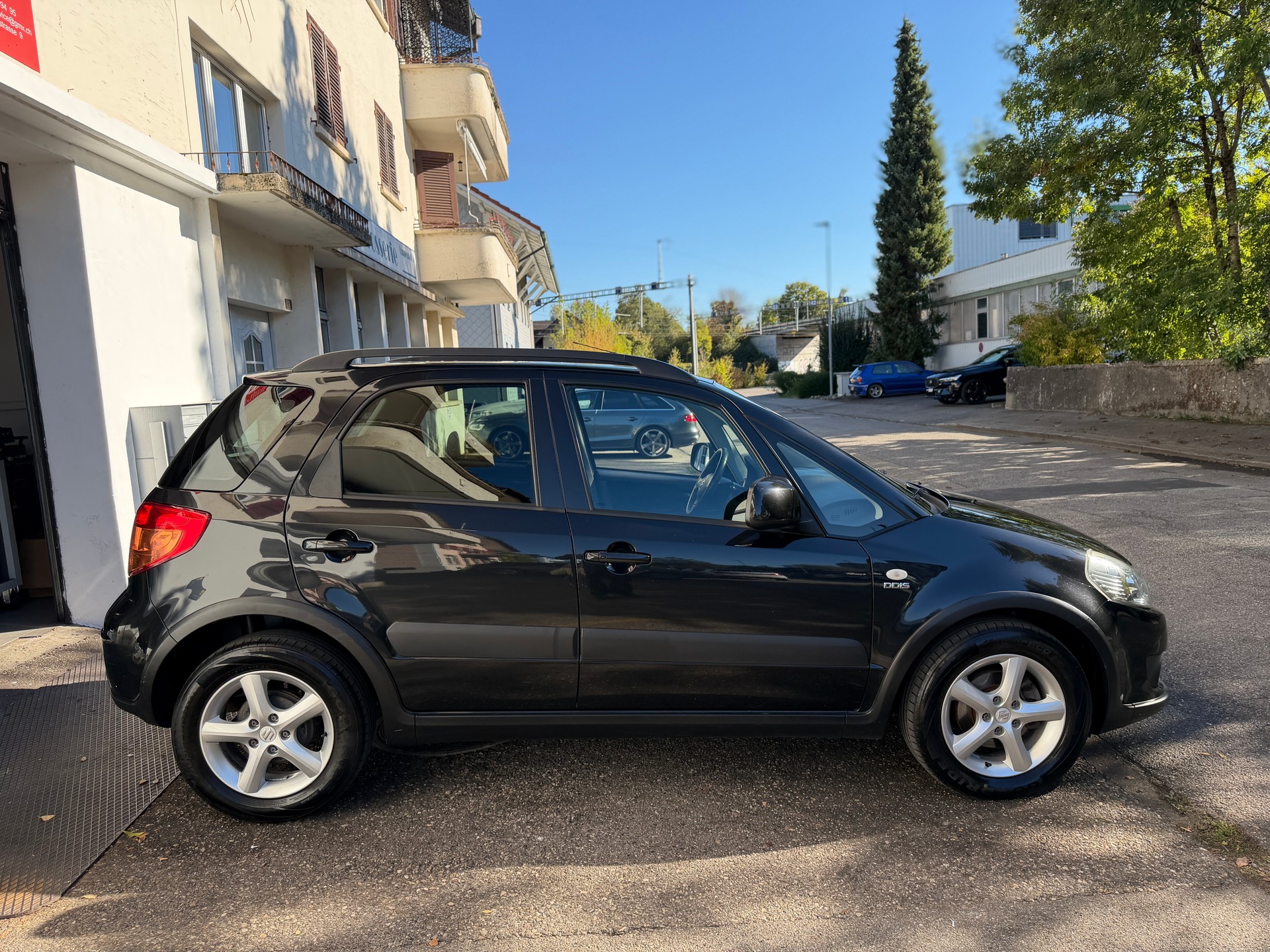 SUZUKI SX4 1.9 TD GL Top 4WD frisch MFK / Service-image-5