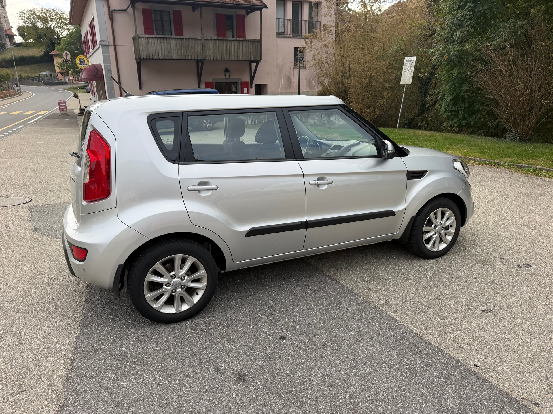 KIA Soul 1.6 GDI Trend-image-2
