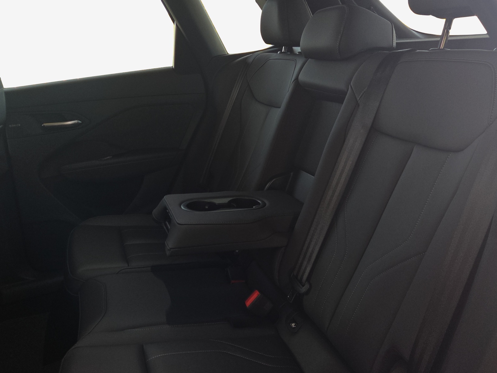 AUDI Q3 SUV TFSI quattro 195 kW S tronic-image-11