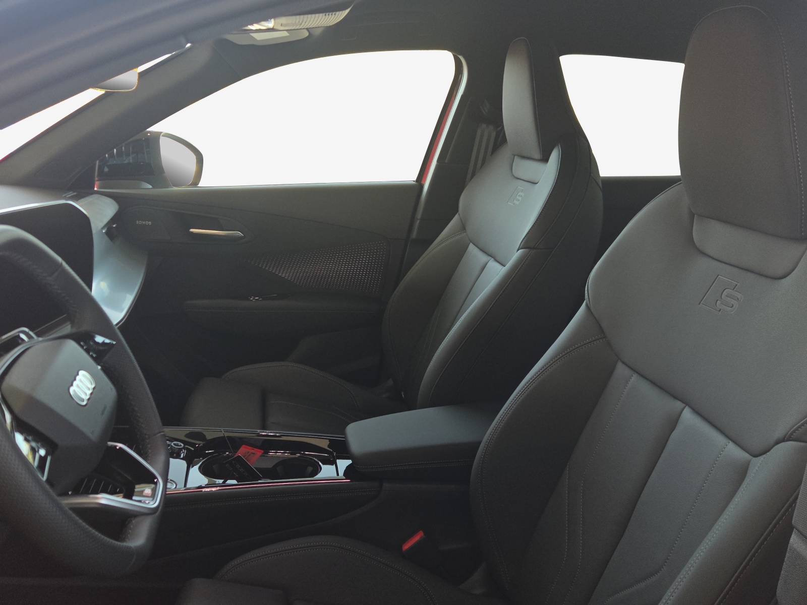 AUDI Q3 SUV TFSI quattro 195 kW S tronic-image-14