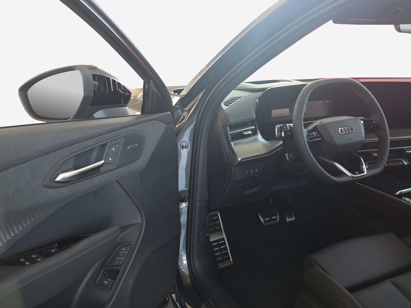 AUDI Q3 SUV TFSI quattro 195 kW S tronic-image-13