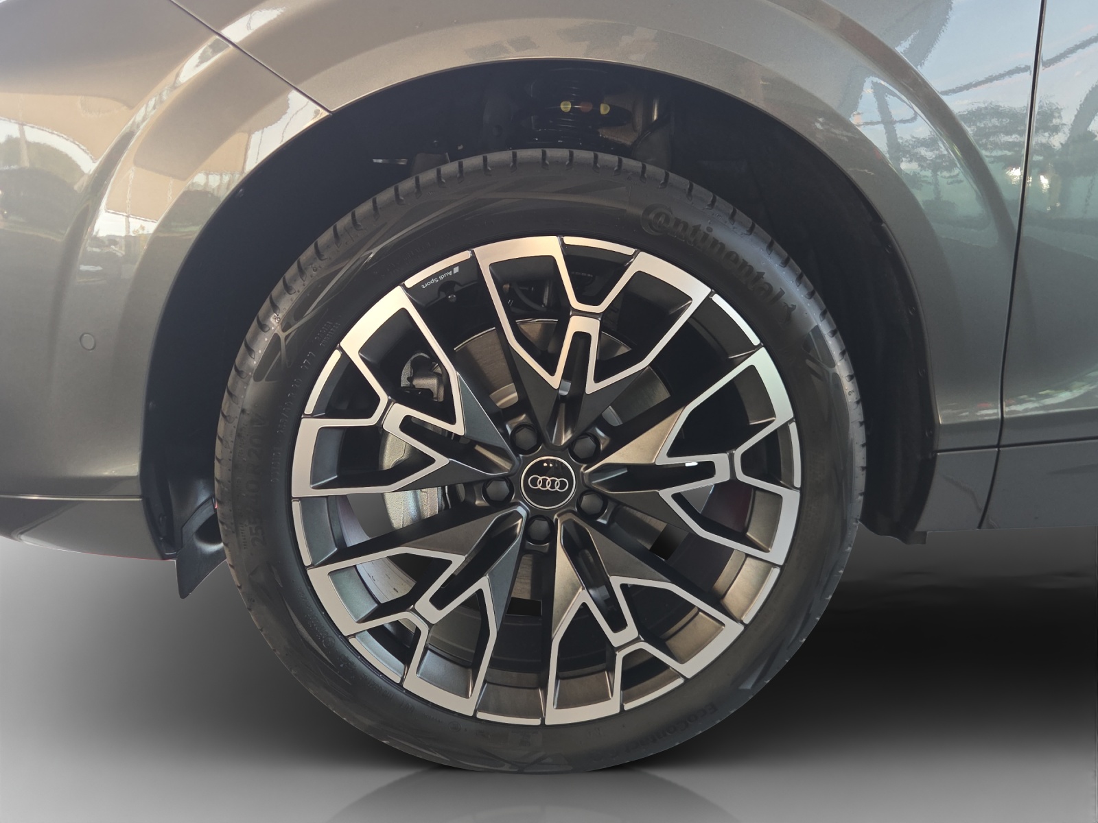 AUDI Q3 SUV TFSI quattro 195 kW S tronic-image-15