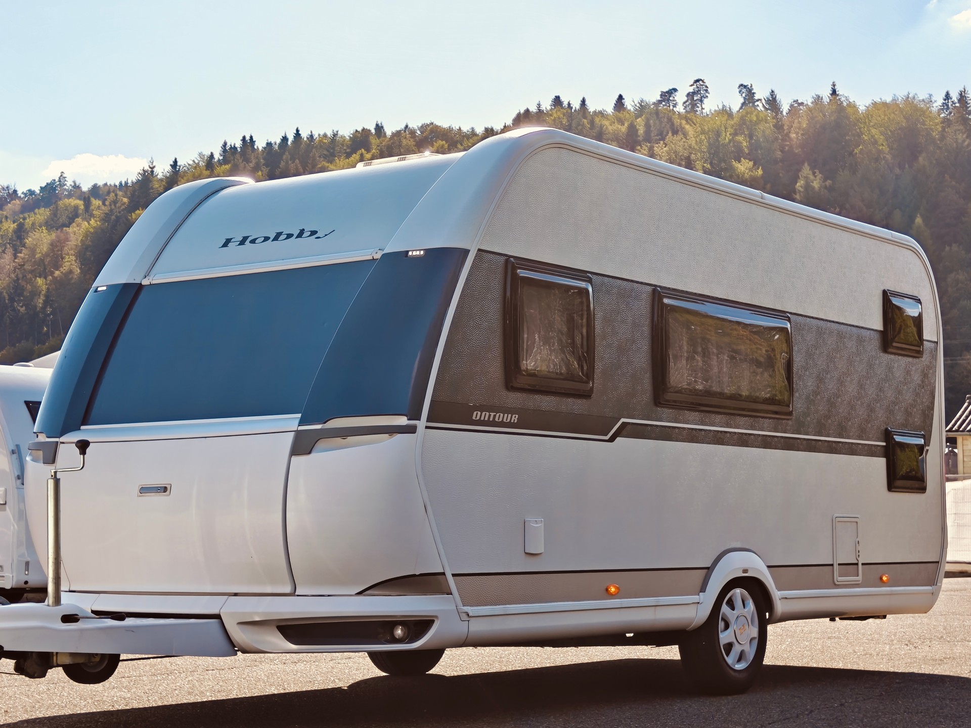 HOBBY On Tour 470 KMF -- Stockbett -- Dachklima