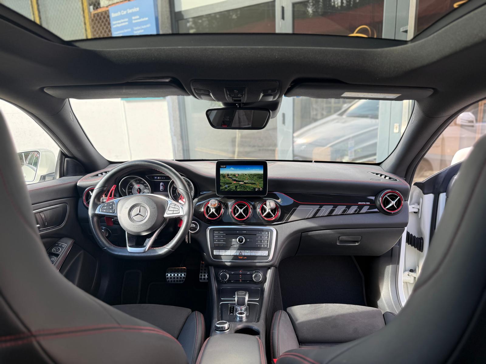 MERCEDES-BENZ CLA 45 AMG 4Matic Speedshift-image-7