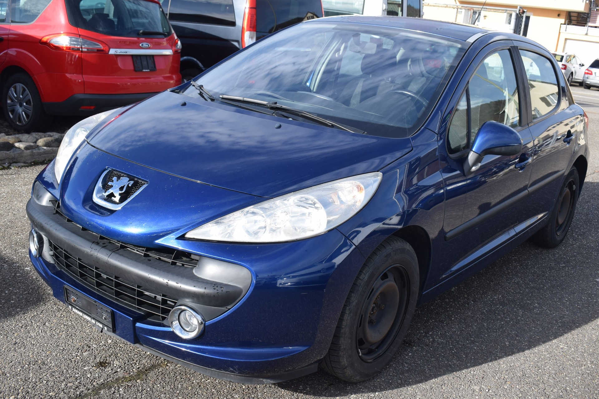 PEUGEOT 207 1.6 16V XT-image-1