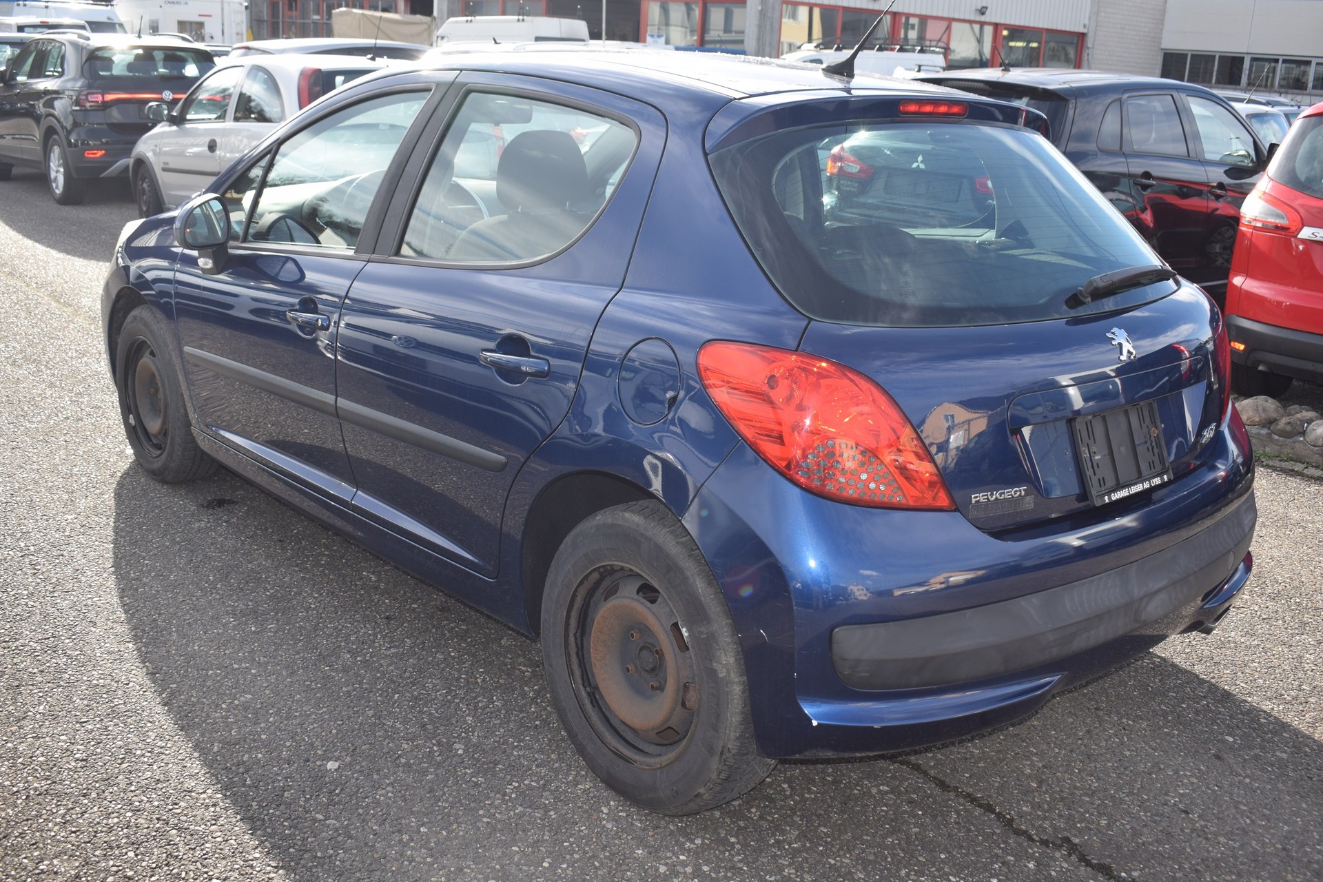 PEUGEOT 207 1.6 16V XT-image-3