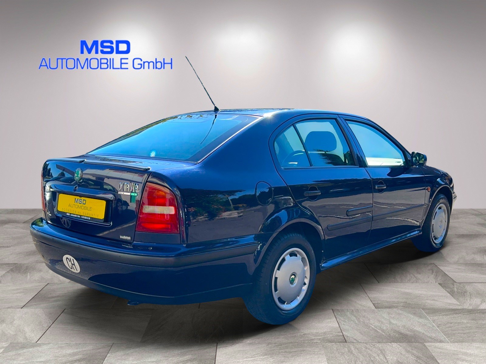 SKODA Octavia 1.6 GLX-image-6