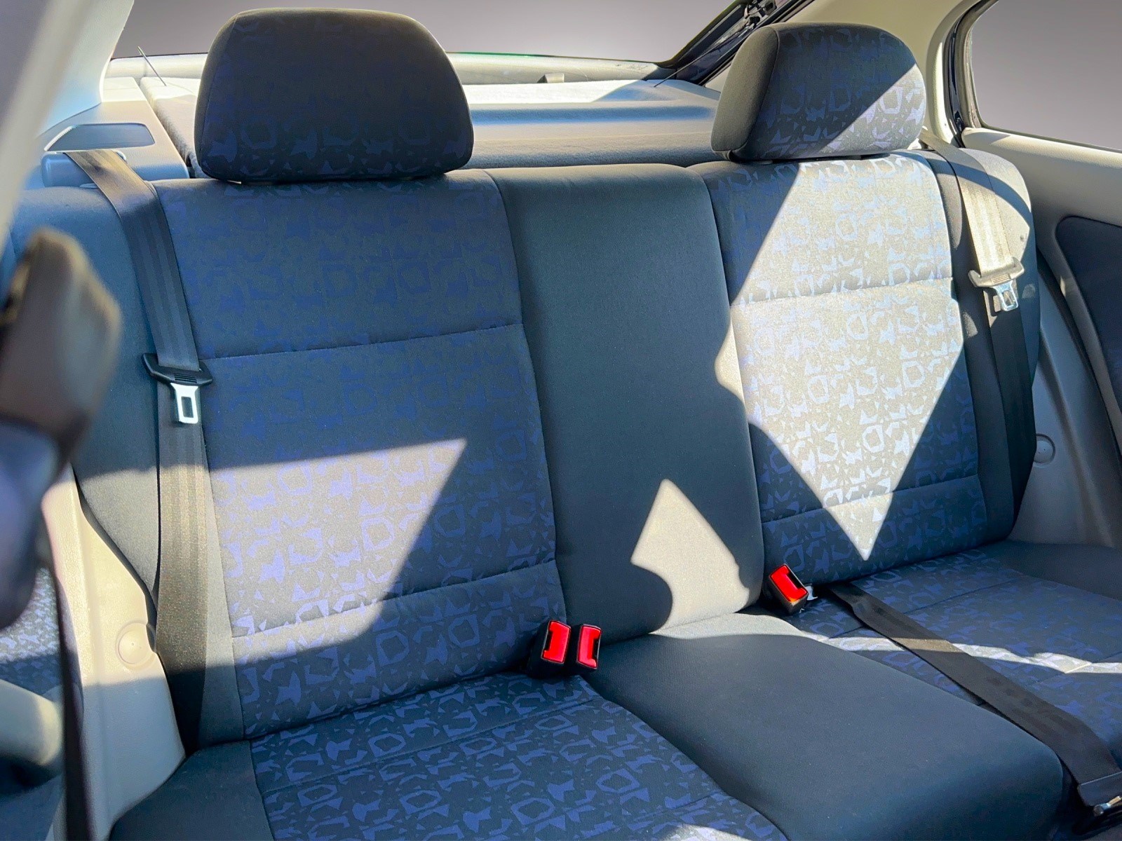 SKODA Octavia 1.6 GLX-image-13