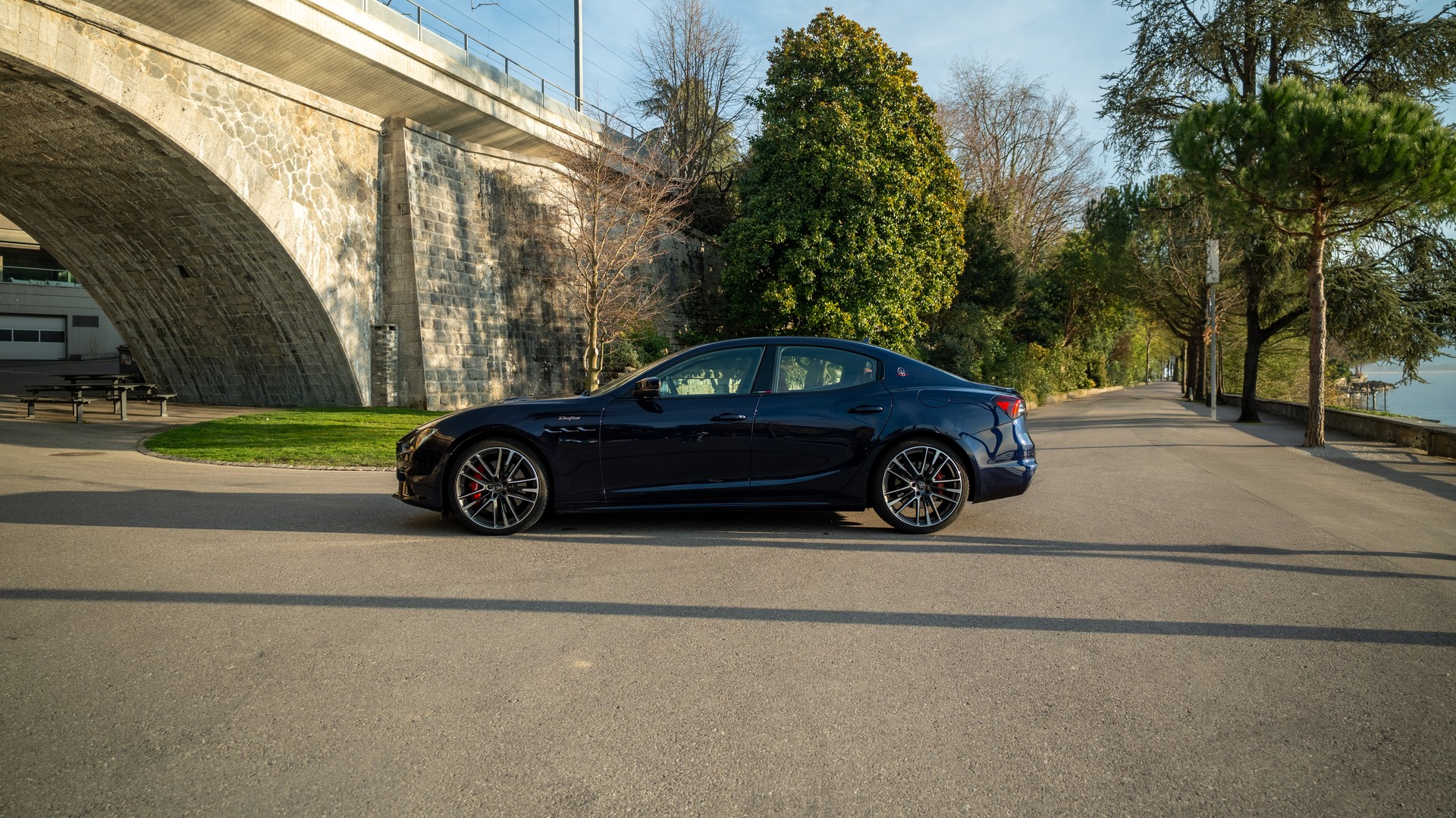 MASERATI Ghibli Trofeo 3.8 V8 Automatica-image-23