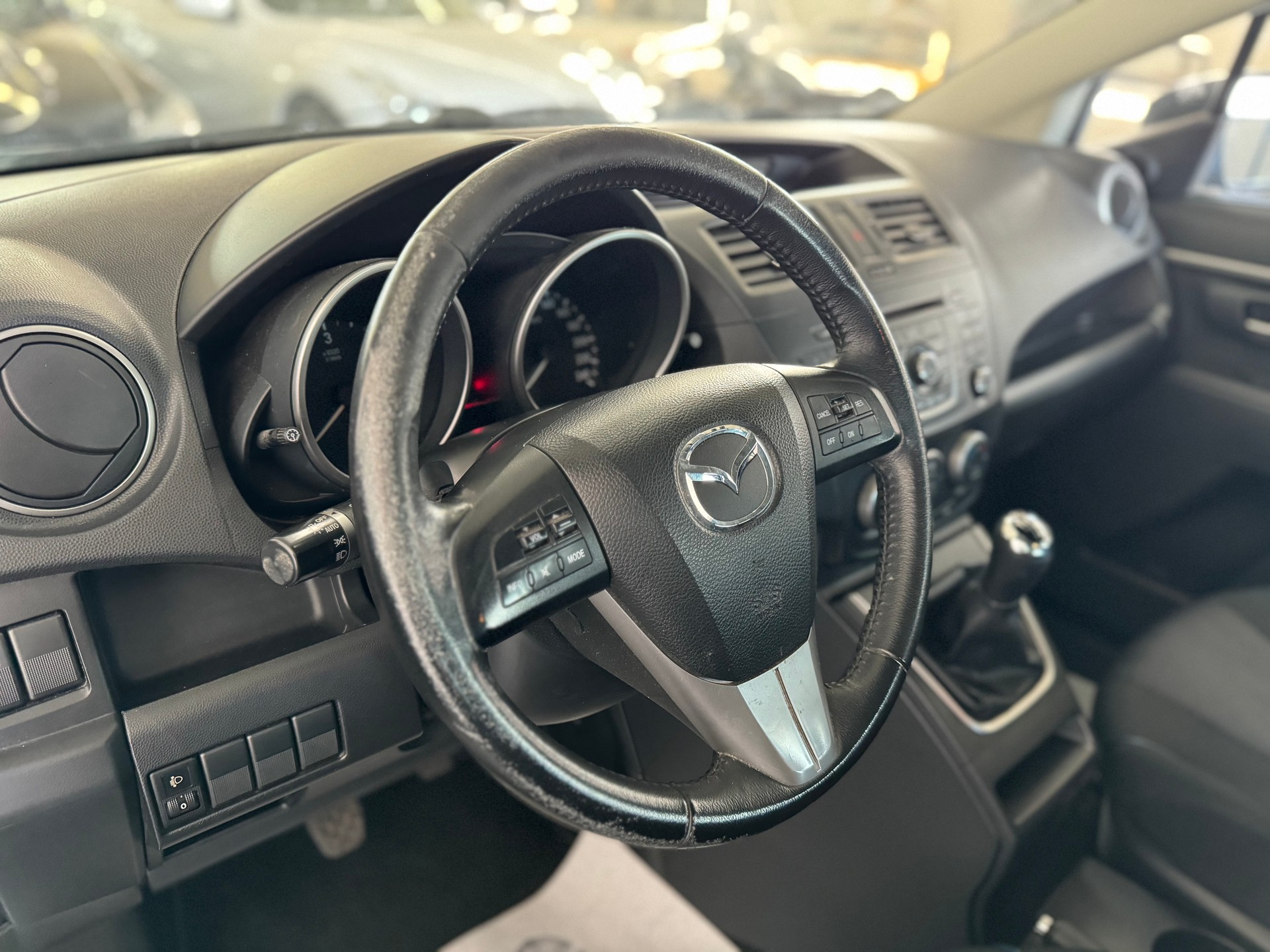 MAZDA 5 1.6 16V CD Confort-image-9