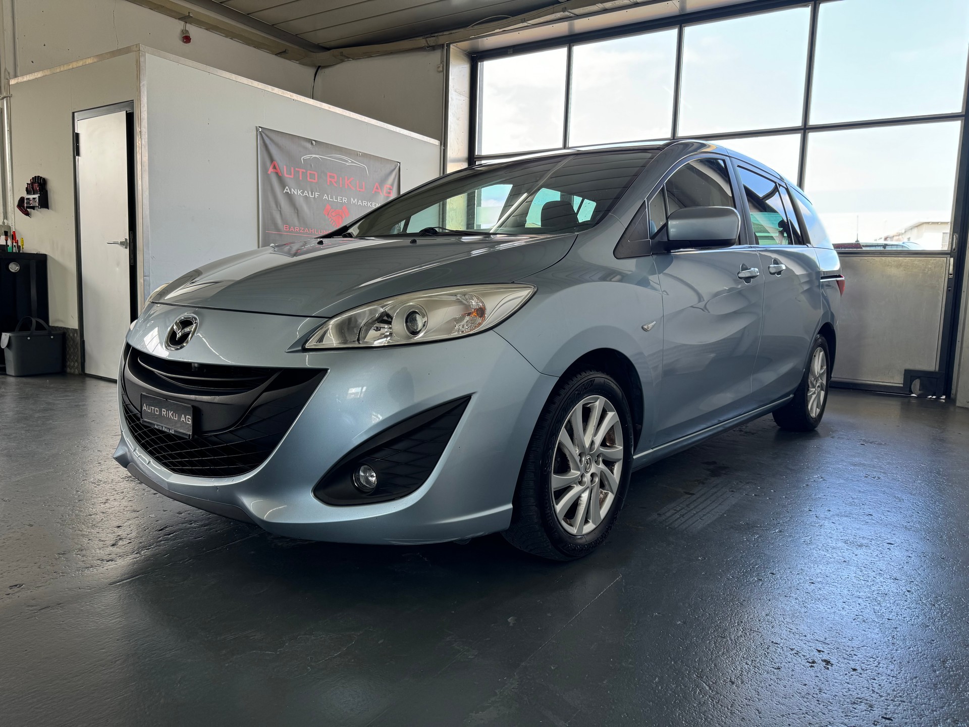 MAZDA 5 1.6 16V CD Confort-image-4