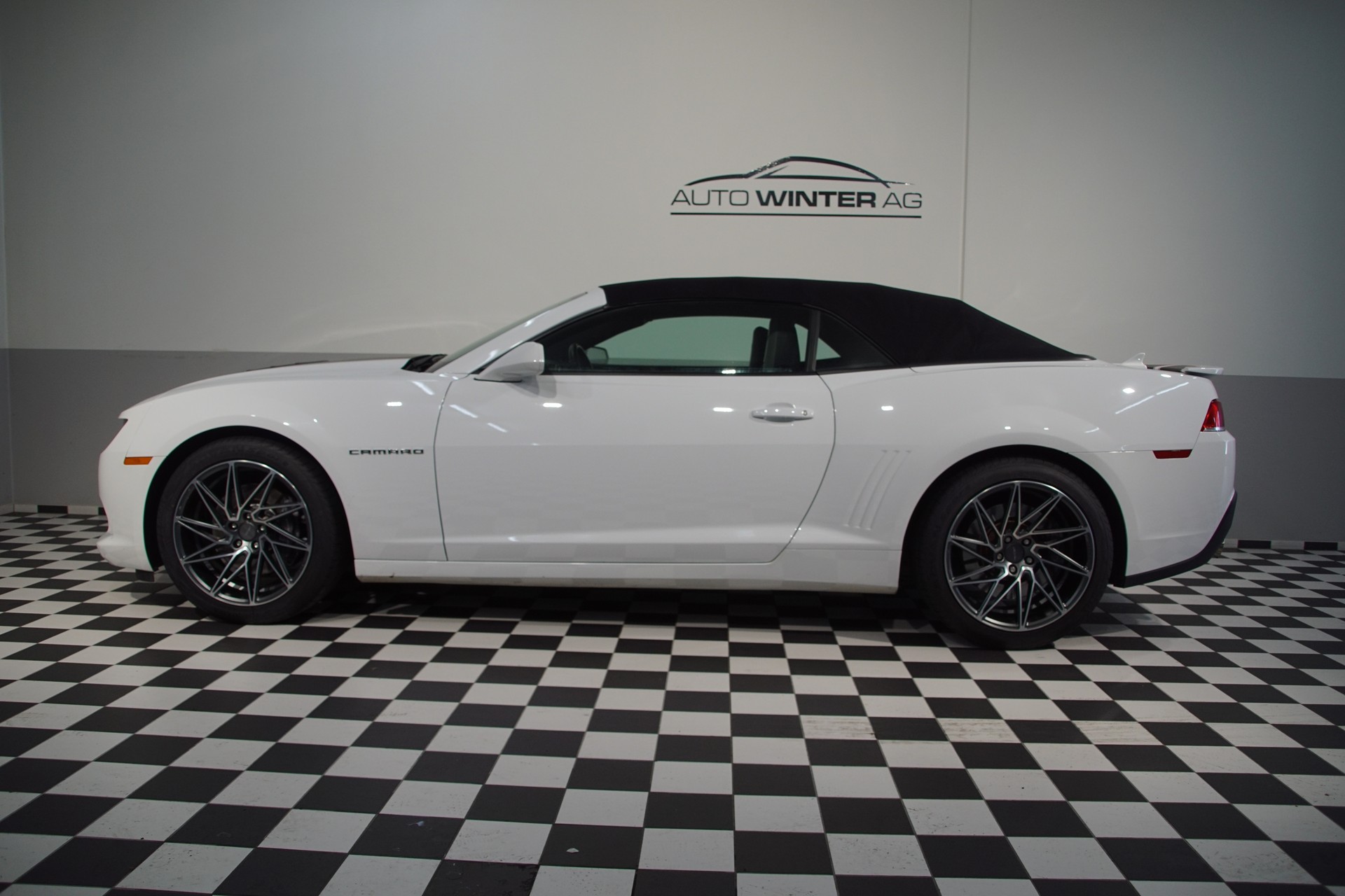 CHEVROLET Camaro SS V8-image-8