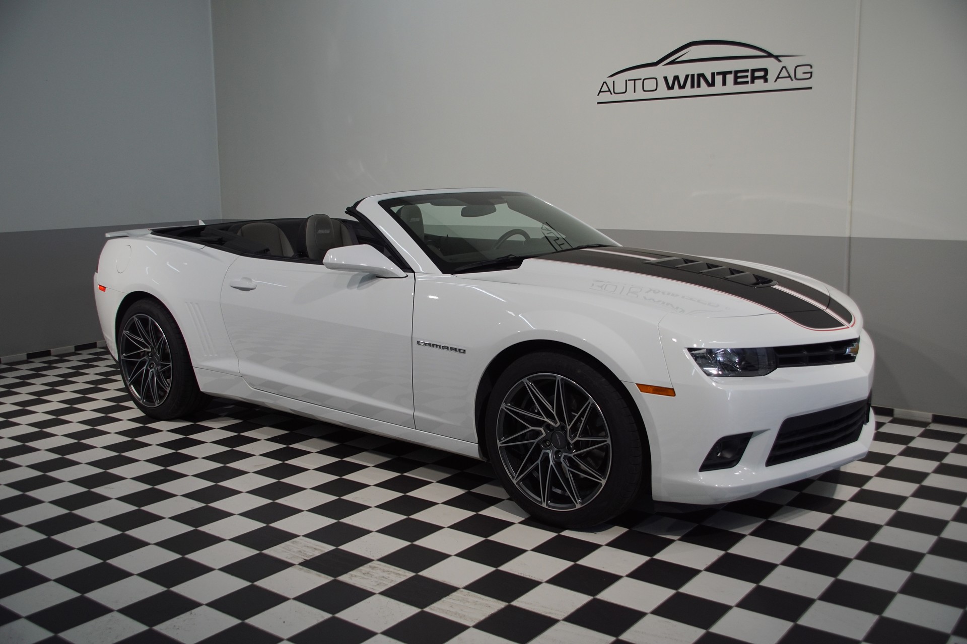 CHEVROLET Camaro SS V8-image-1