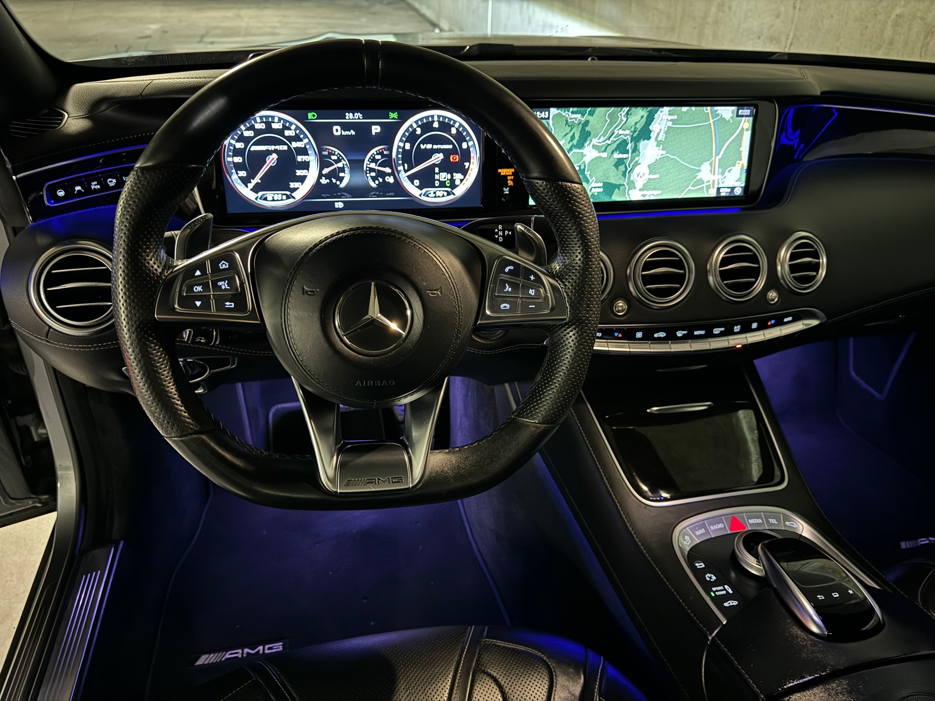 MERCEDES-BENZ S 63 AMG Coupé Speedshift MCT-image-22