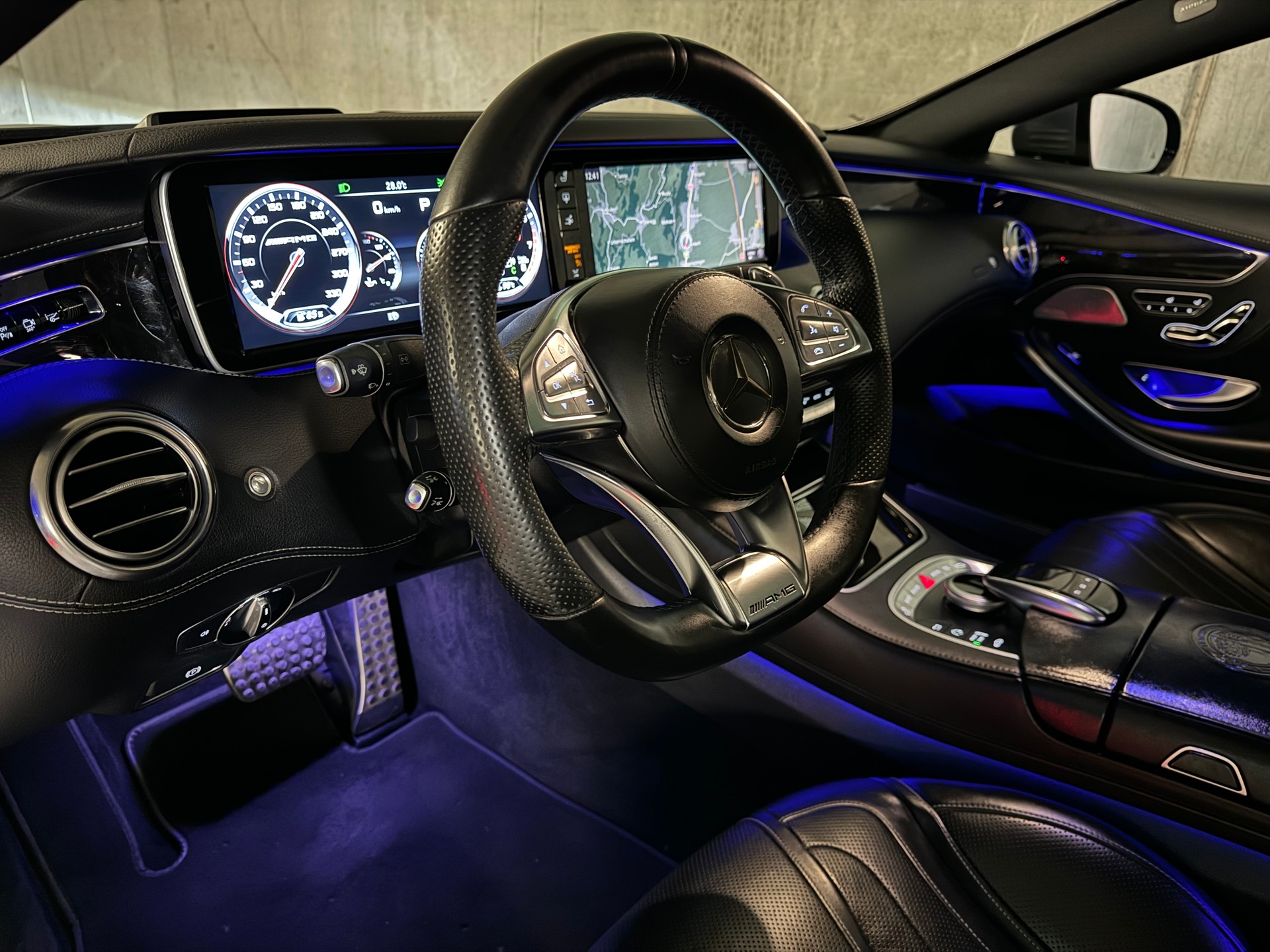MERCEDES-BENZ S 63 AMG Coupé Speedshift MCT-image-21