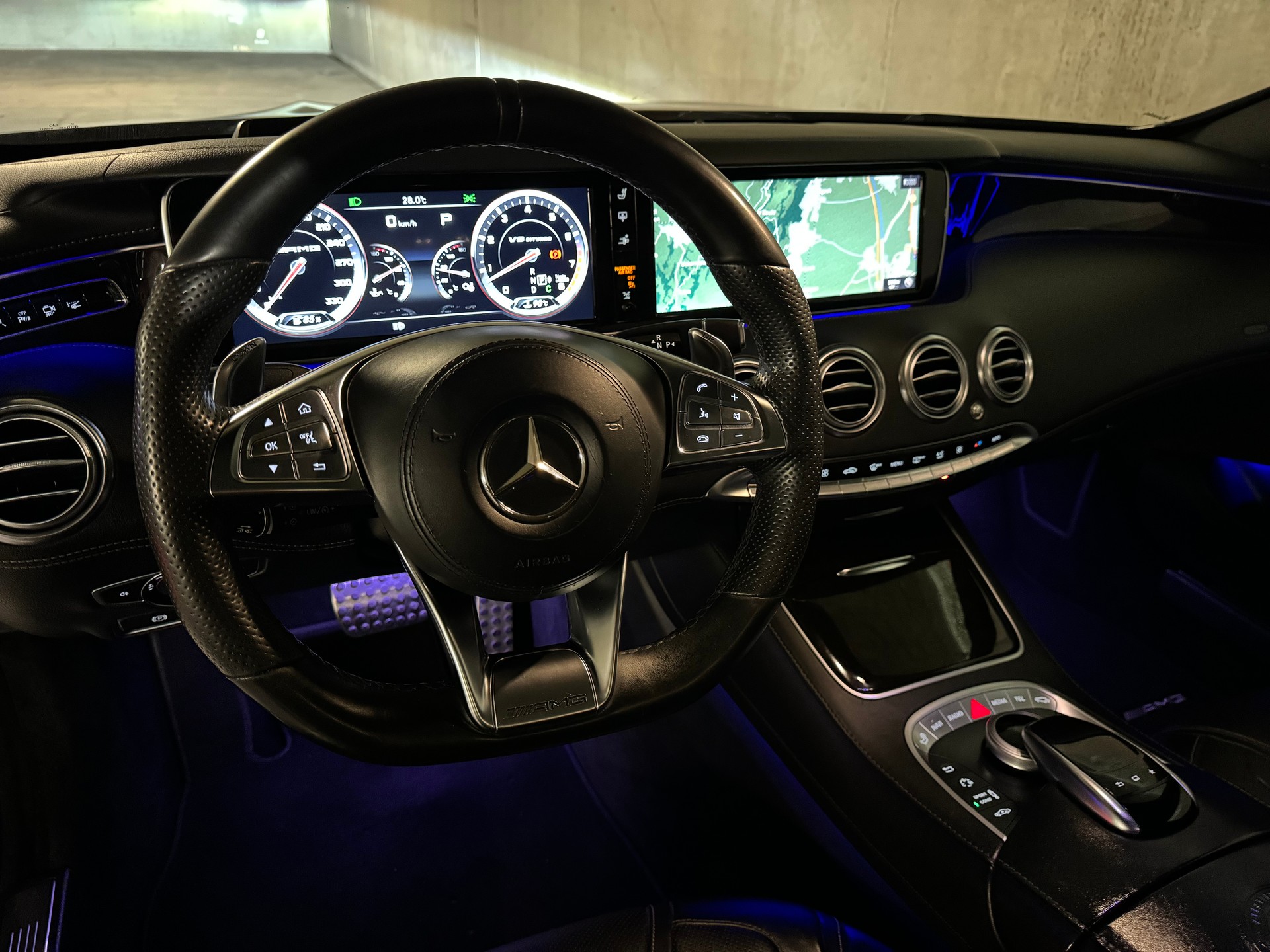 MERCEDES-BENZ S 63 AMG Coupé Speedshift MCT-image-23