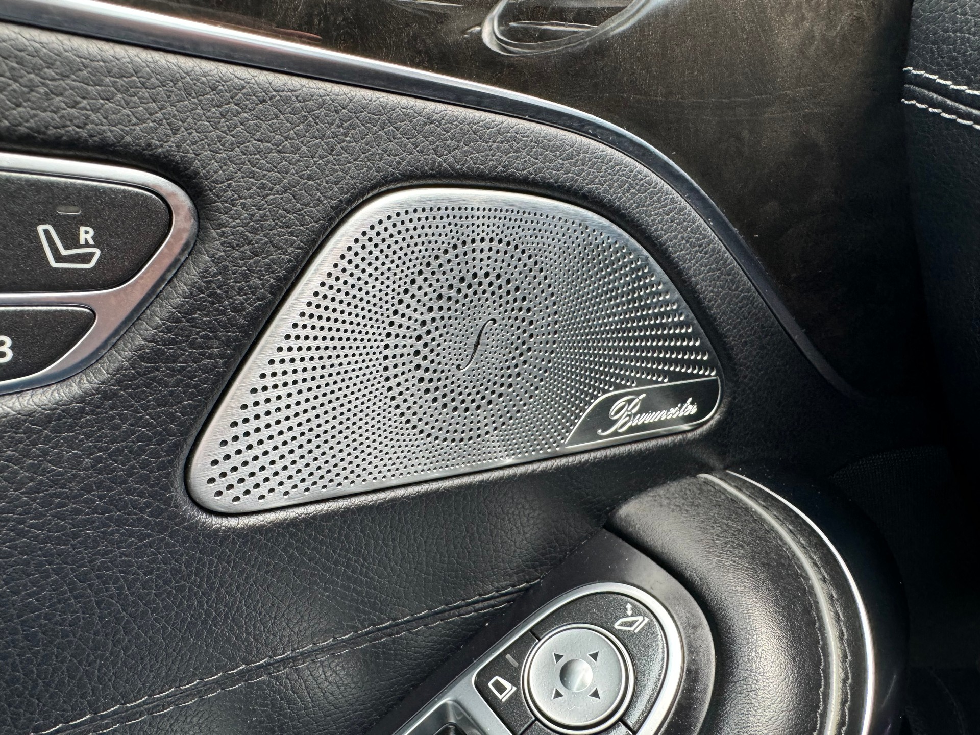 MERCEDES-BENZ S 63 AMG Coupé Speedshift MCT-image-30