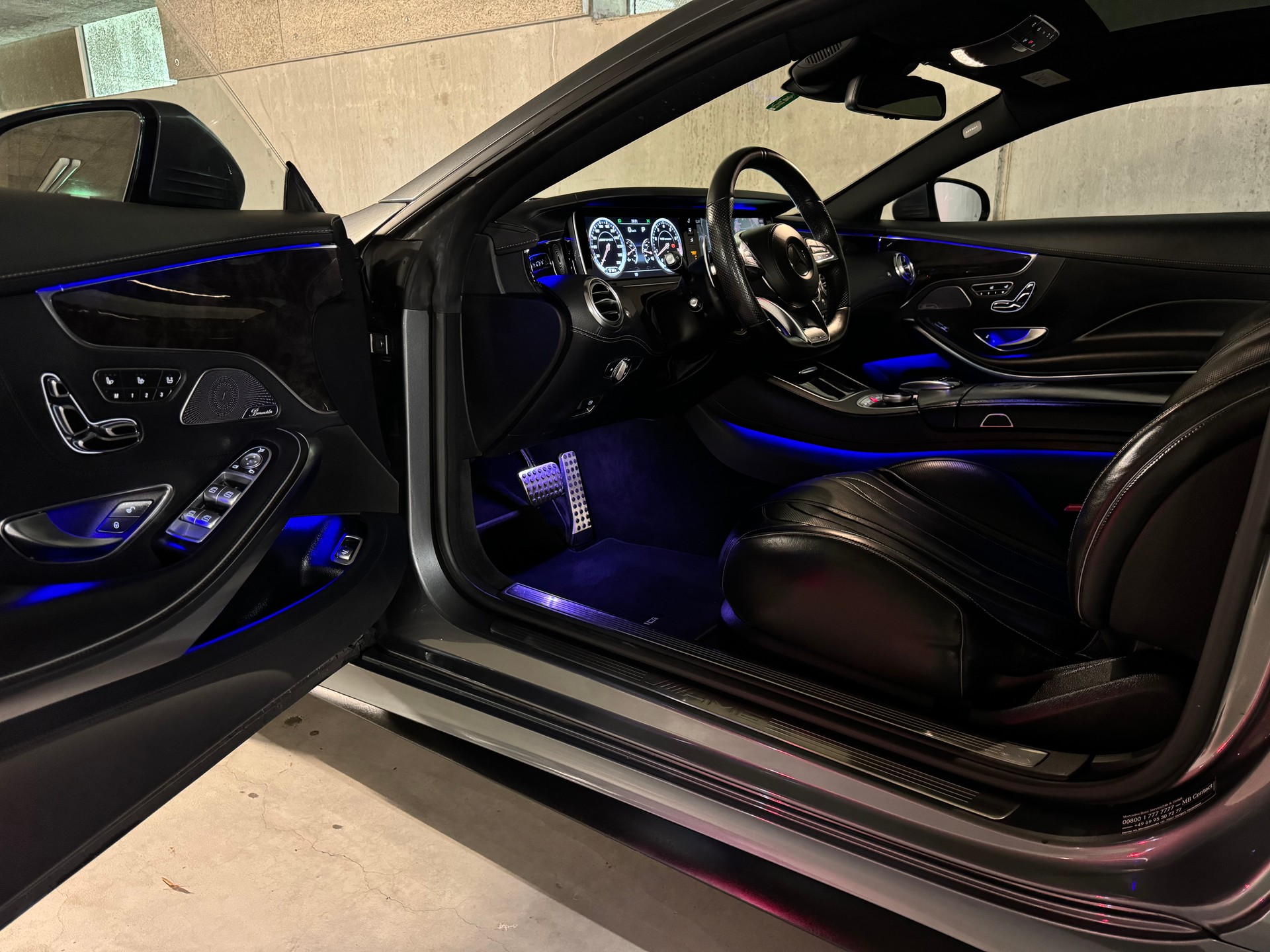 MERCEDES-BENZ S 63 AMG Coupé Speedshift MCT-image-16