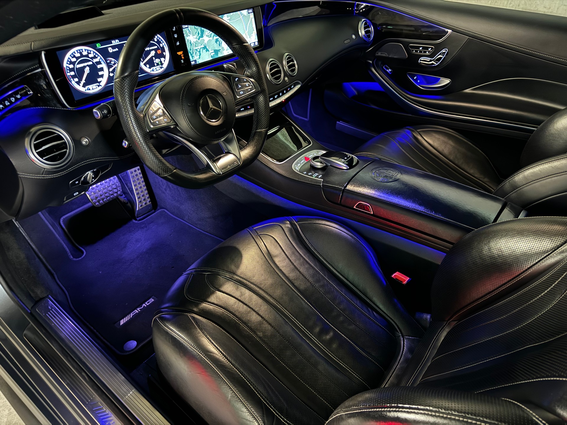 MERCEDES-BENZ S 63 AMG Coupé Speedshift MCT-image-14