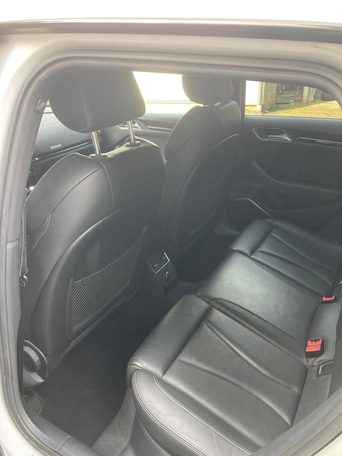 AUDI RS3 2.5 TSI quattro S-tronic-image-15