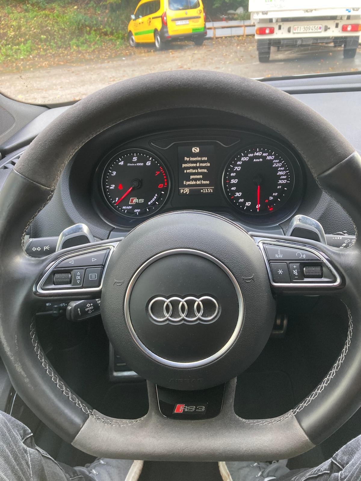 AUDI RS3 2.5 TSI quattro S-tronic-image-14