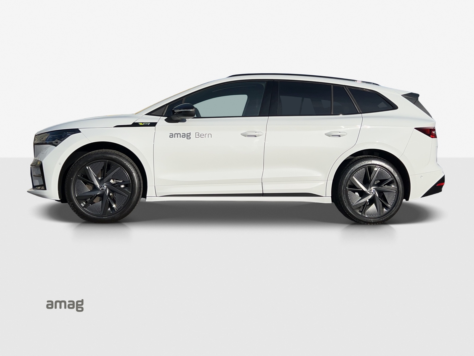 SKODA Enyaq RS 4x4-image-1