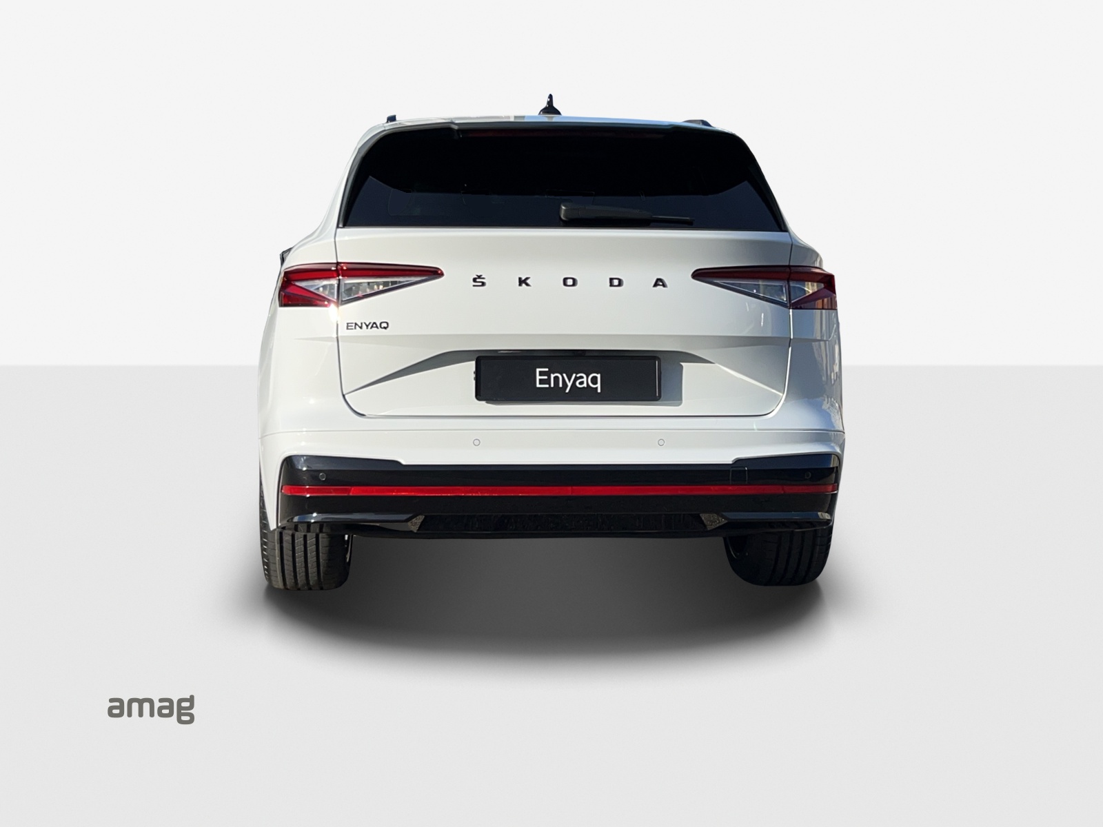 SKODA Enyaq RS 4x4-image-10