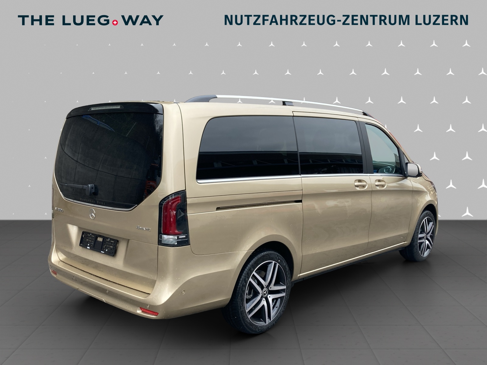 MERCEDES-BENZ V 300 d lang Avantgarde 4Matic 9G-Tronic-image-5