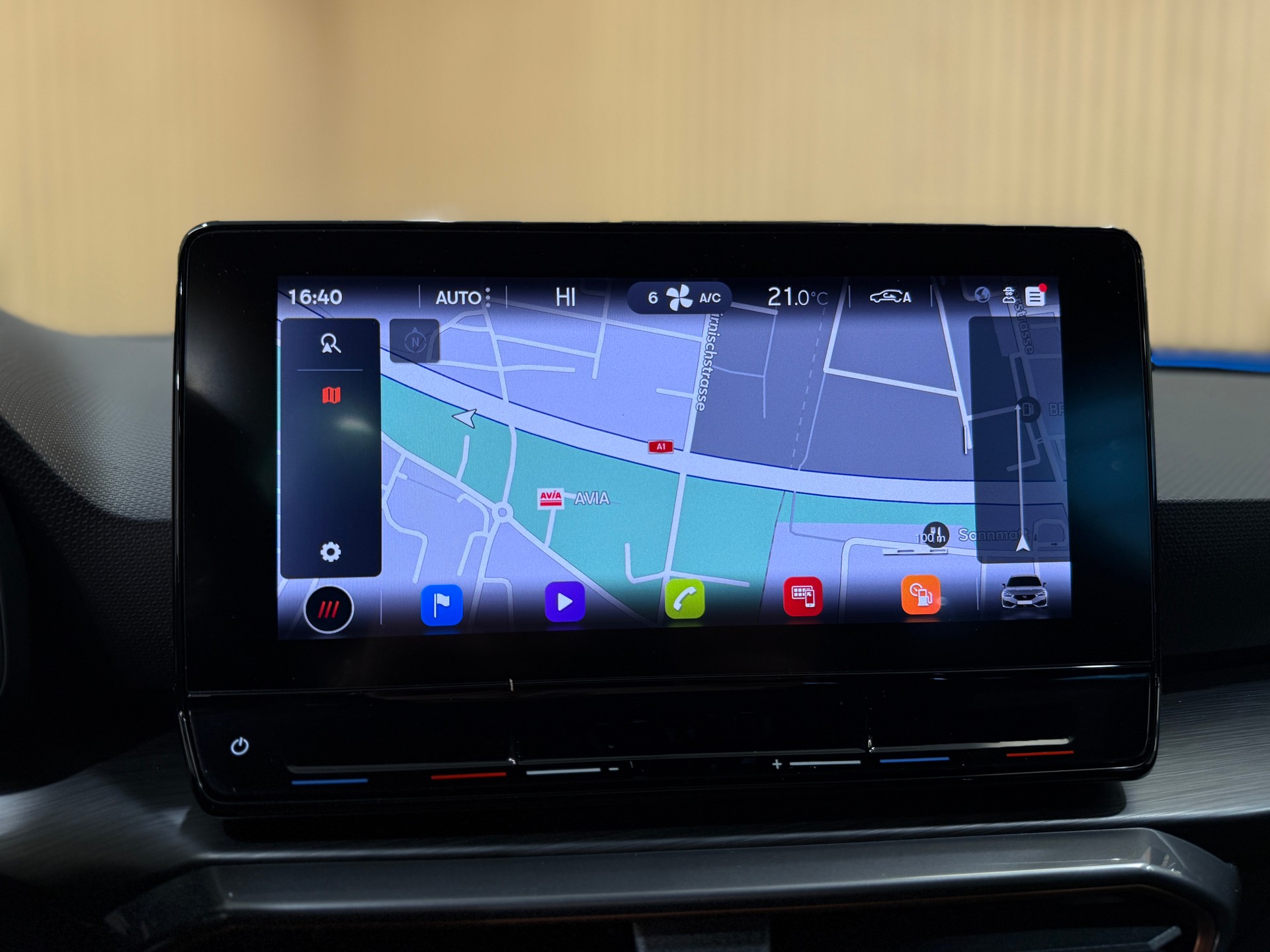 CUPRA LEON ST 2.0 TSI VZ DSG-image-13