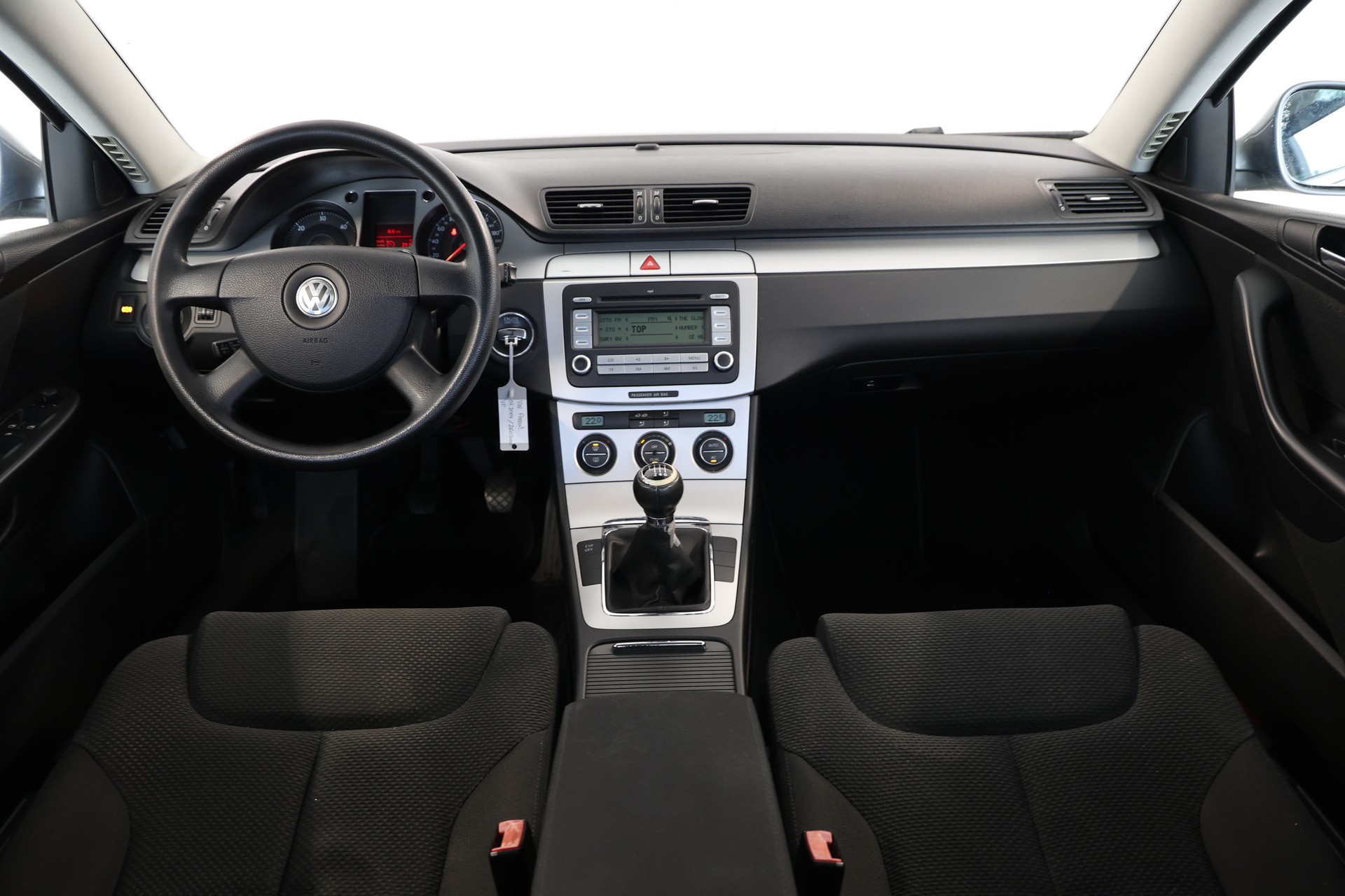 VW Passat 2.0 TDI Comfortline *Ab MFK*-image-9