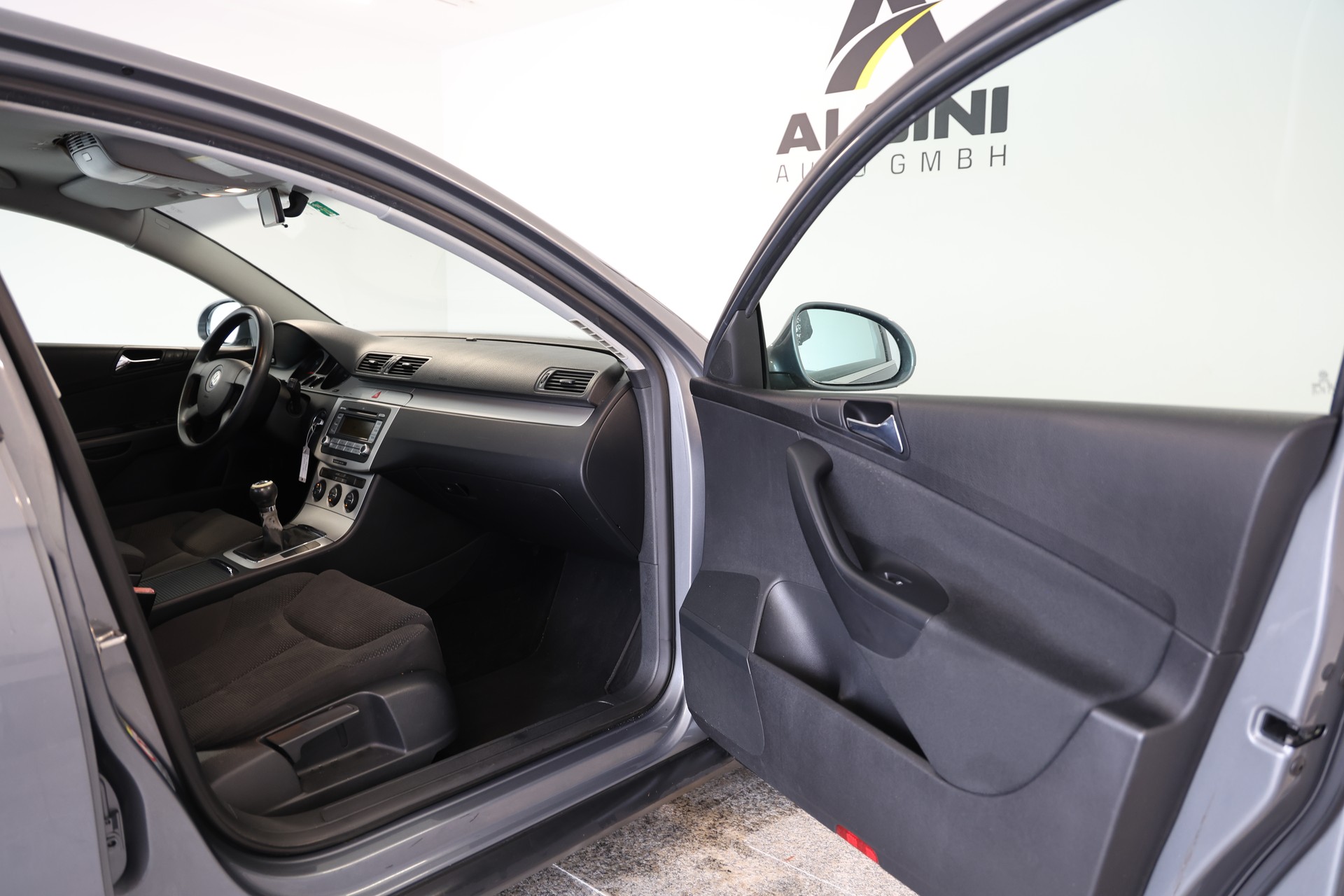 VW Passat 2.0 TDI Comfortline *Ab MFK*-image-10