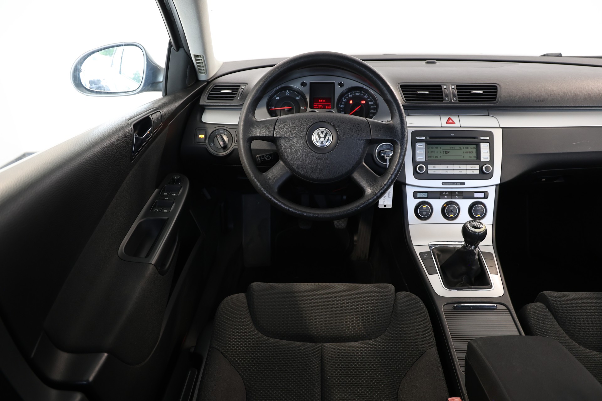 VW Passat 2.0 TDI Comfortline *Ab MFK*-image-8