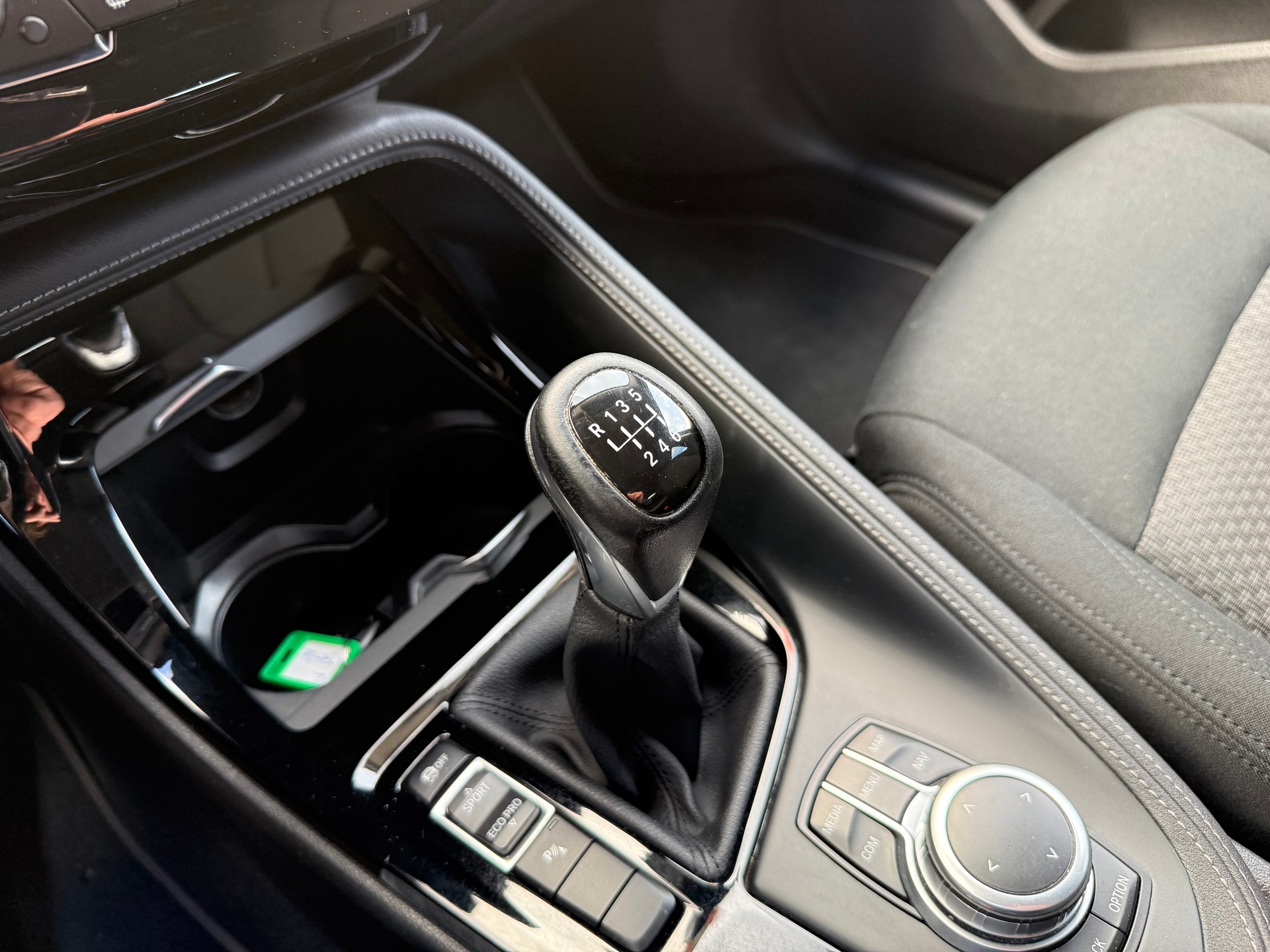 BMW X2 sDrive 18i-image-9
