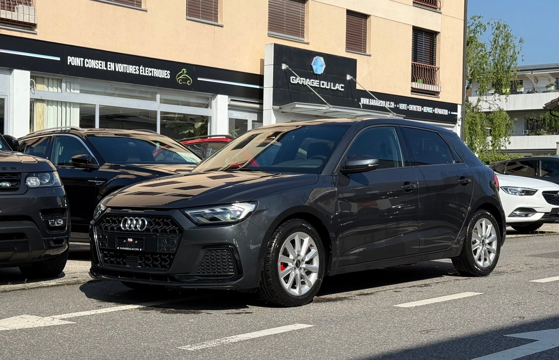 AUDI A1 Sportback 30 TFSI S Line Attraction-image-0