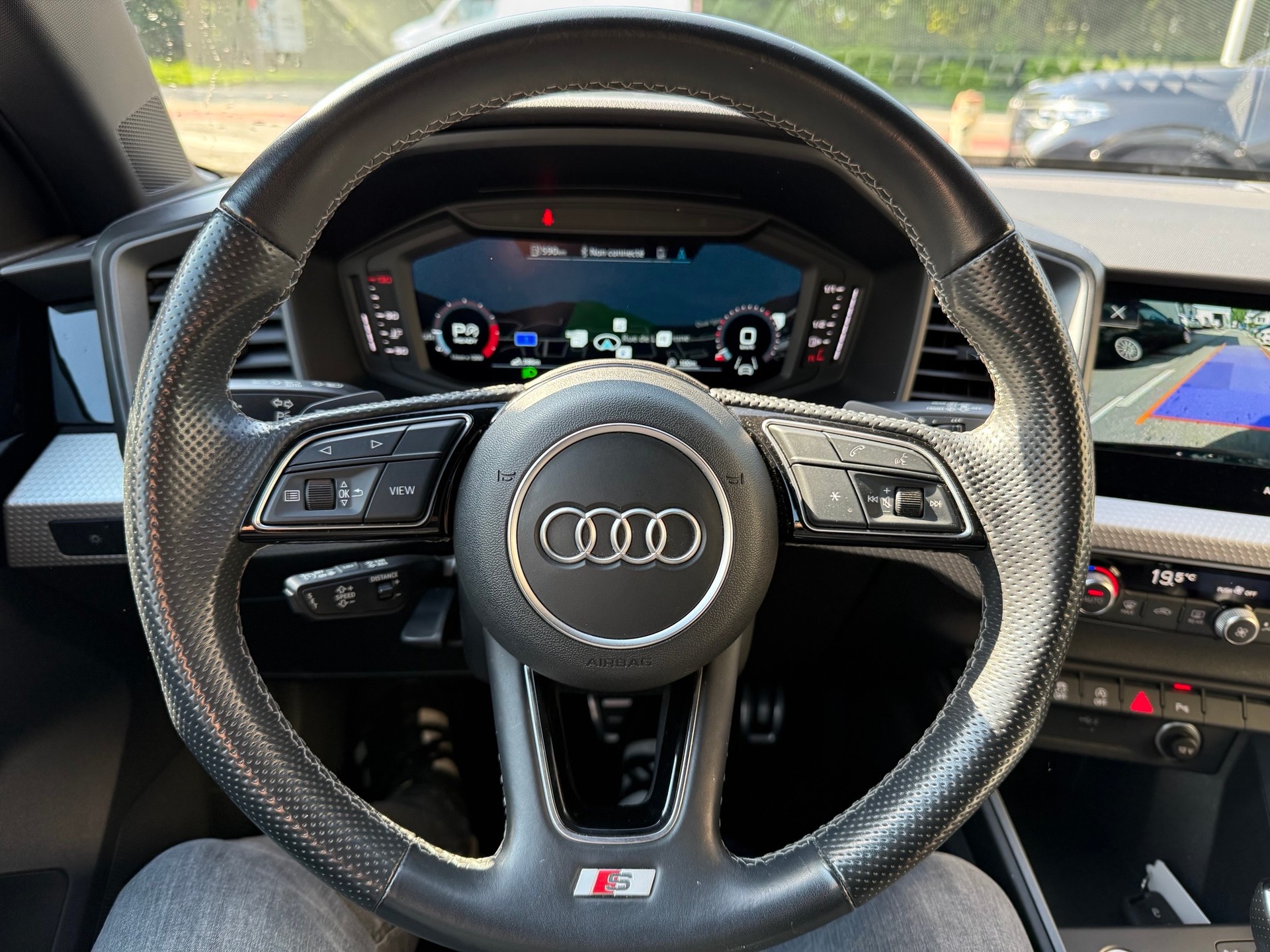 AUDI A1 Sportback 30 TFSI S Line Attraction-image-11