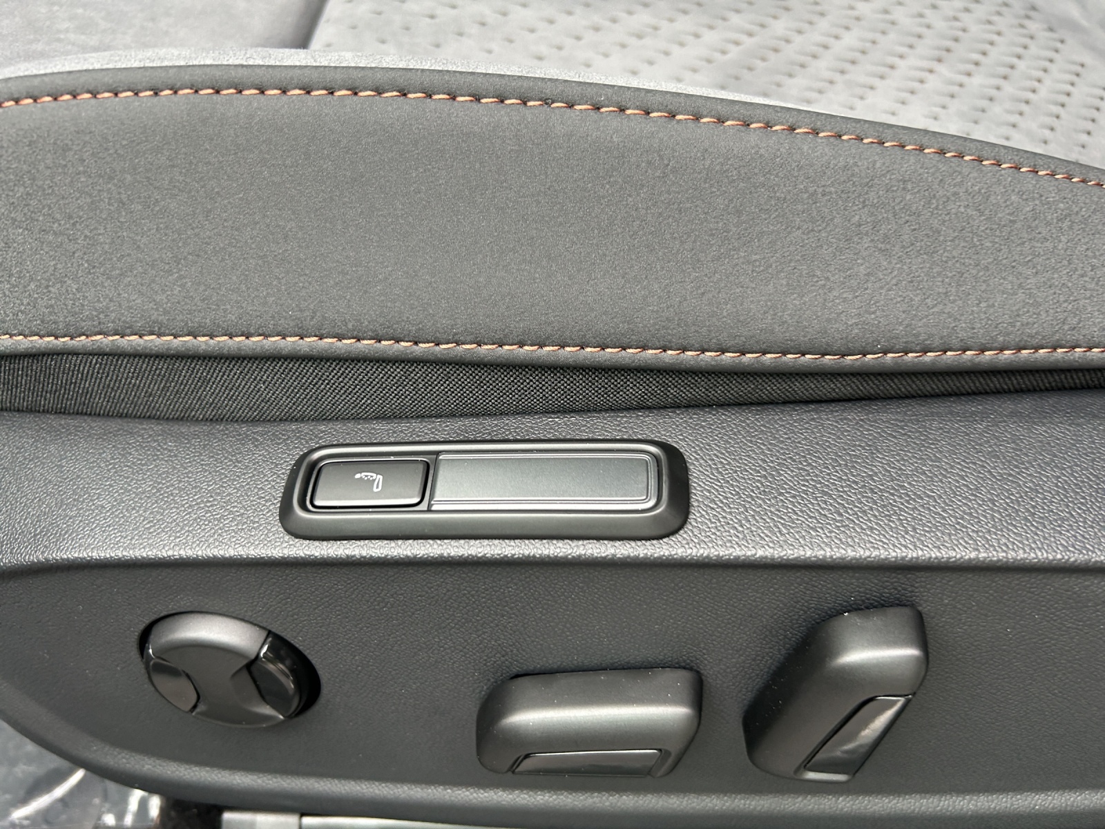 CUPRA Born 77 kWh e-Boost-image-9