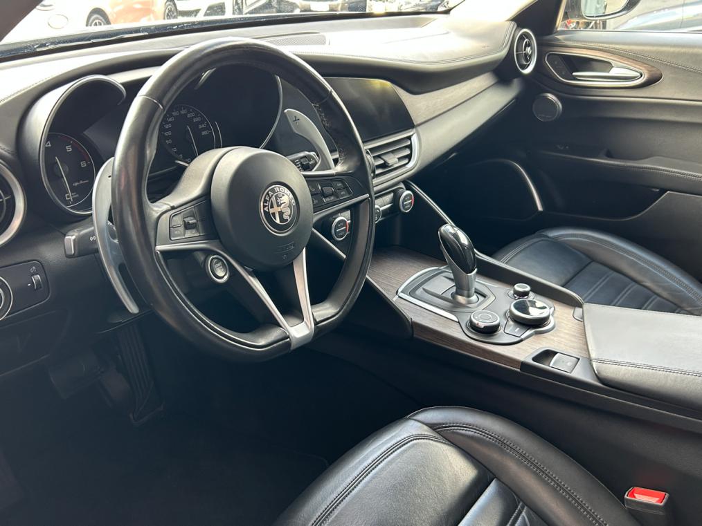 ALFA ROMEO Giulia 2.2 JTDM Super Automatic-image-3