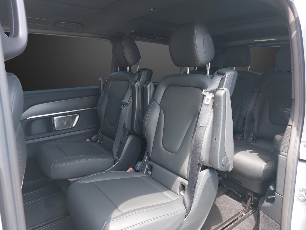 MERCEDES-BENZ V 300 d lang Exclusive 4Matic 9G-Tronic-image-4