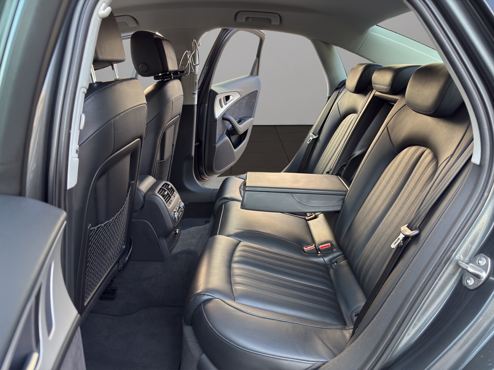 AUDI A6 3.0 BiTDI V6 quattro tiptronic-image-12