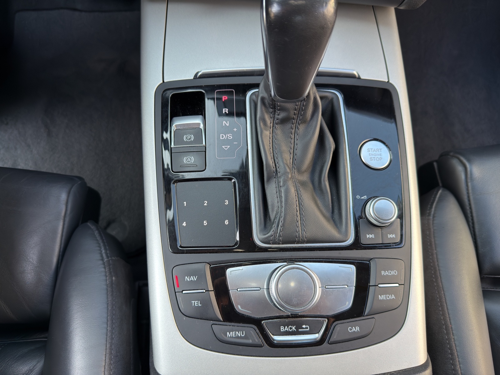 AUDI A6 3.0 BiTDI V6 quattro tiptronic-image-15