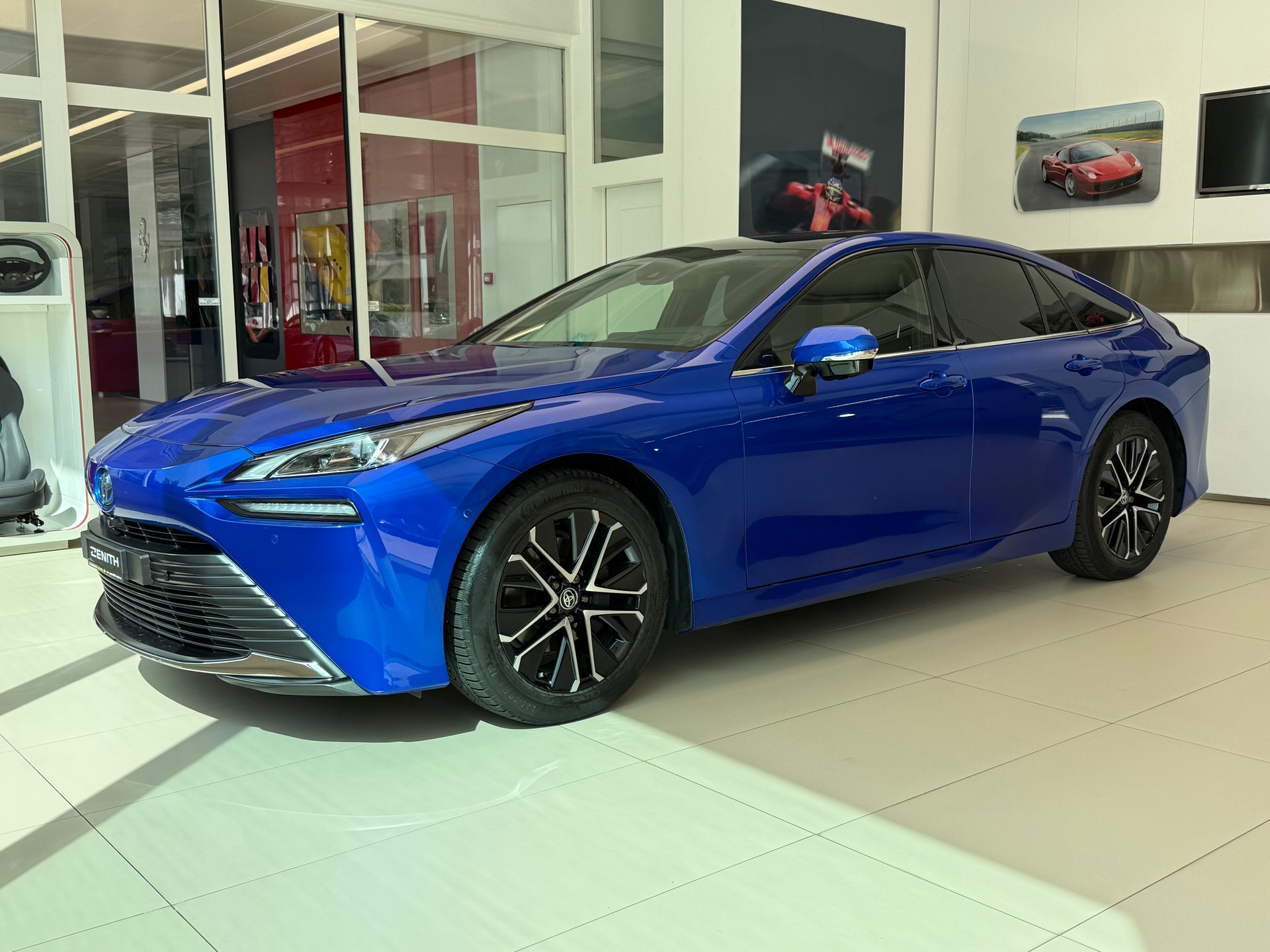 TOYOTA Mirai Fuel cell Platinum-image-0