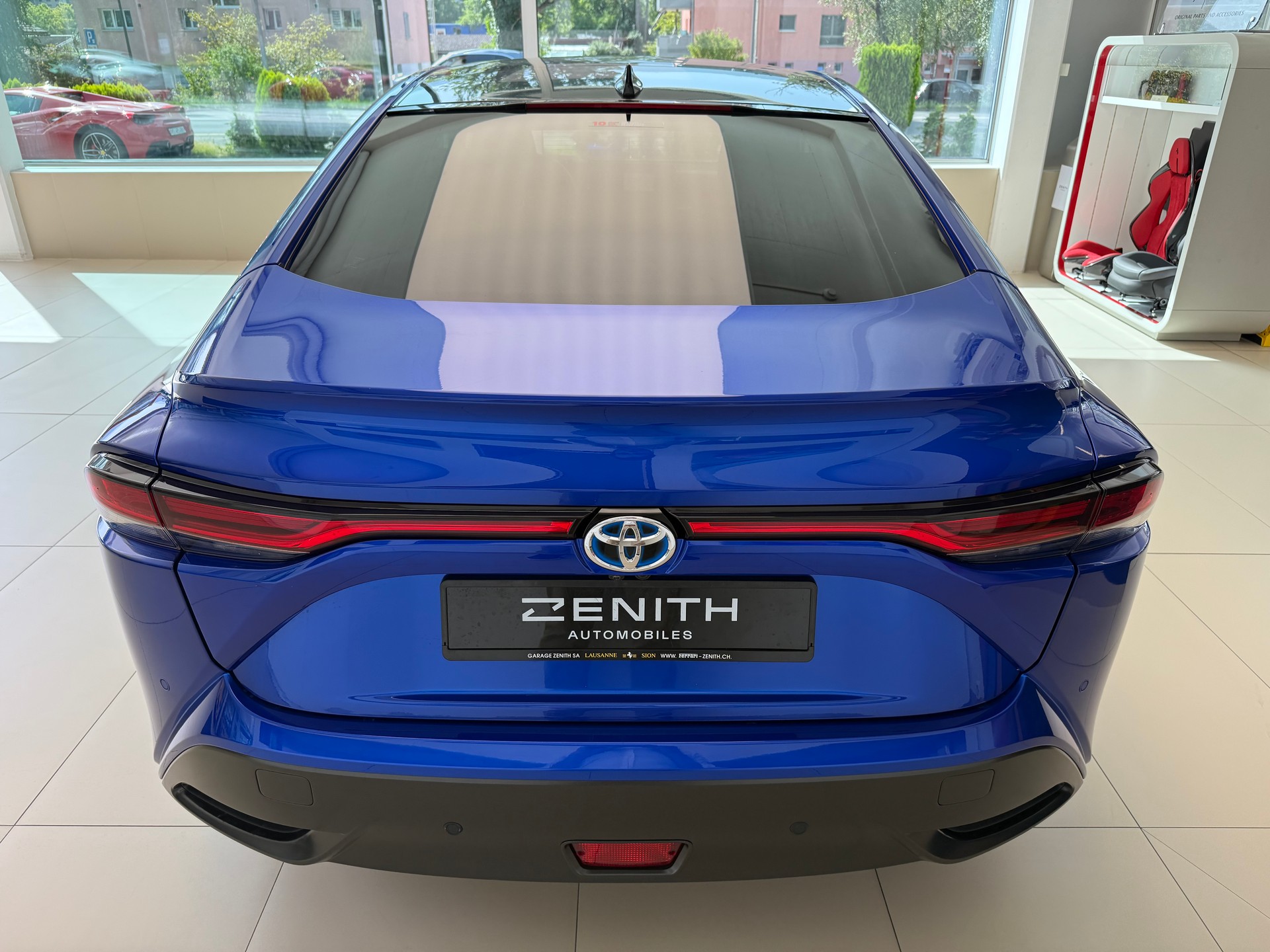 TOYOTA Mirai Fuel cell Platinum-image-5