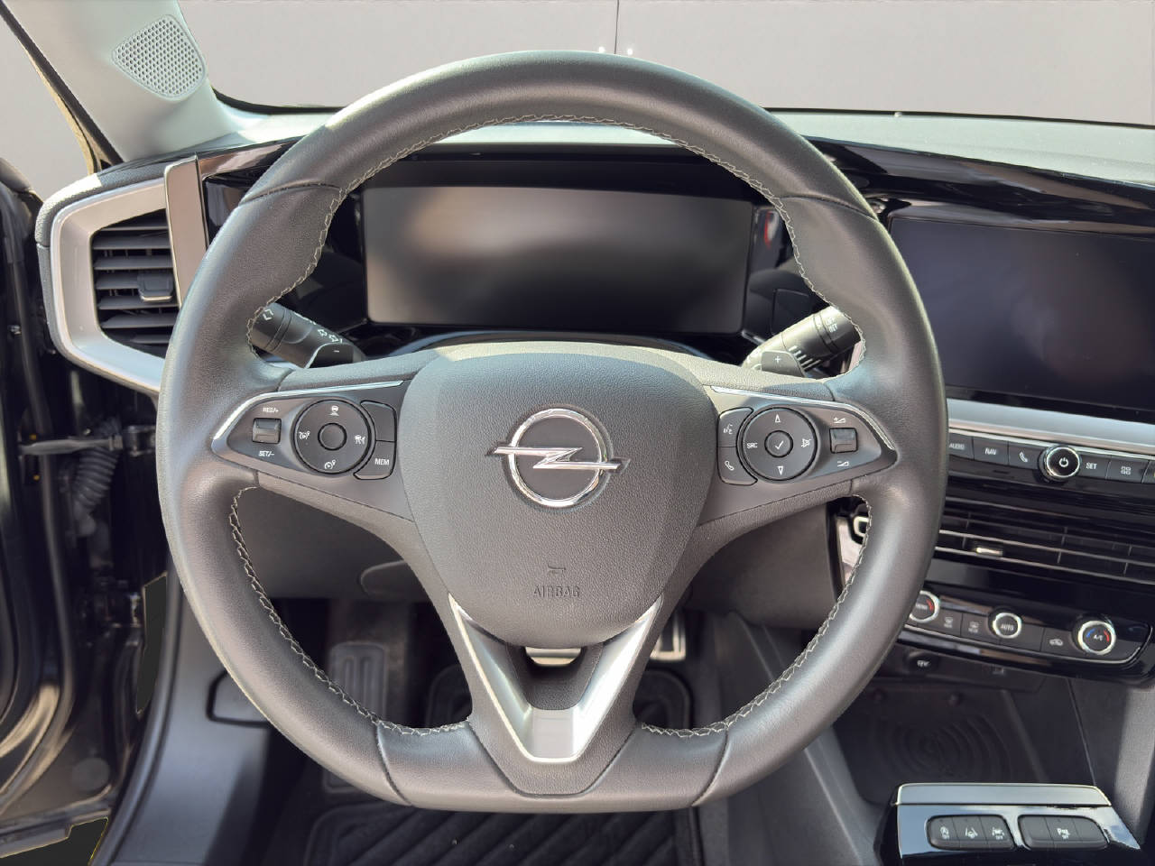 OPEL Mokka 1.2 T 130 Ultimate-image-9