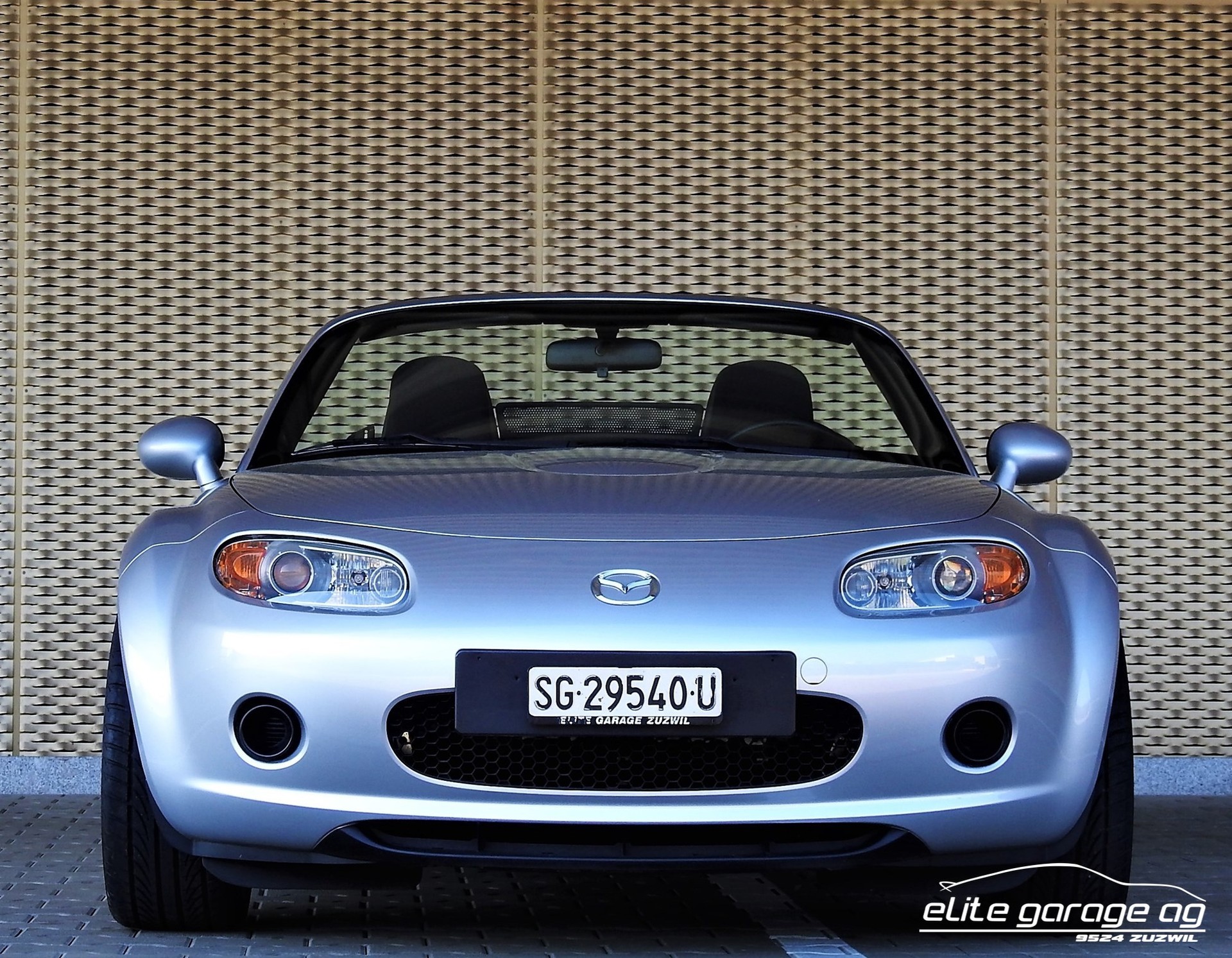 MAZDA MX-5 1.8i 16V Confort-image-1