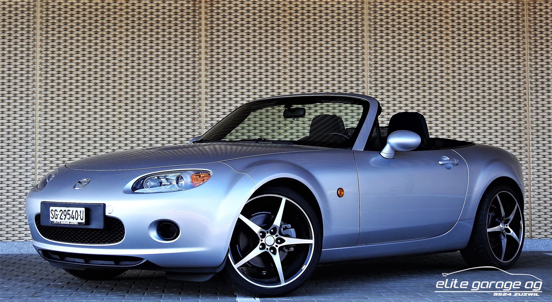 MAZDA MX-5 1.8i 16V Confort-image-0