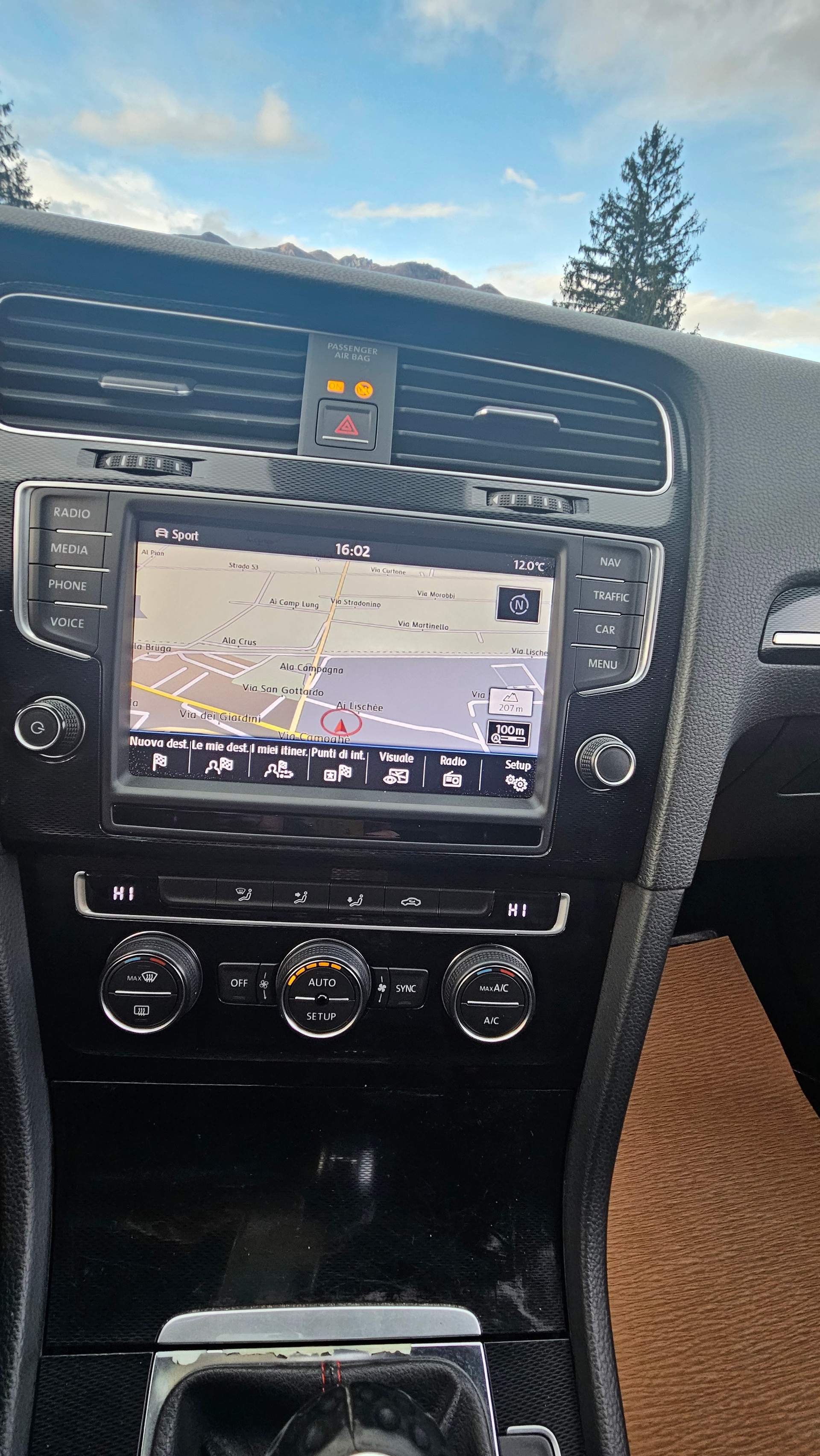 VW Golf 2.0 TSI GTI Performance-image-5