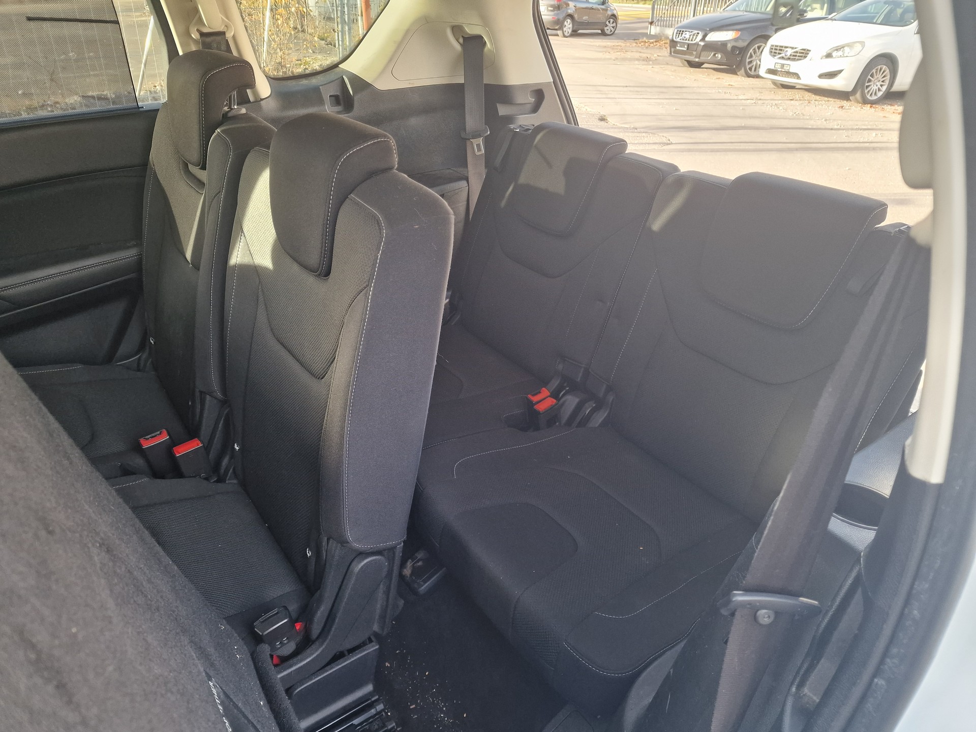 FORD S-Max 1.5 SCTi Trend-image-12