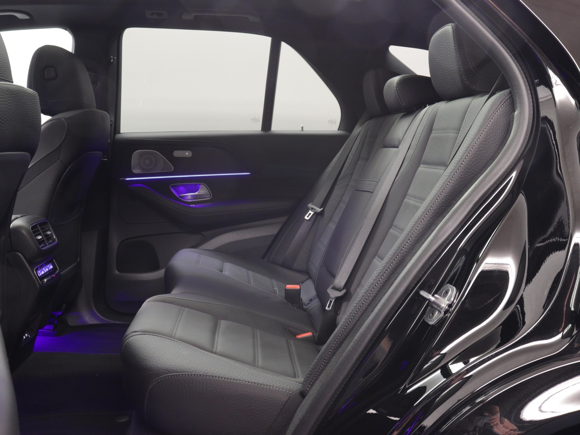 MERCEDES-BENZ GLE 450 d AMG Line 4matic-image-9