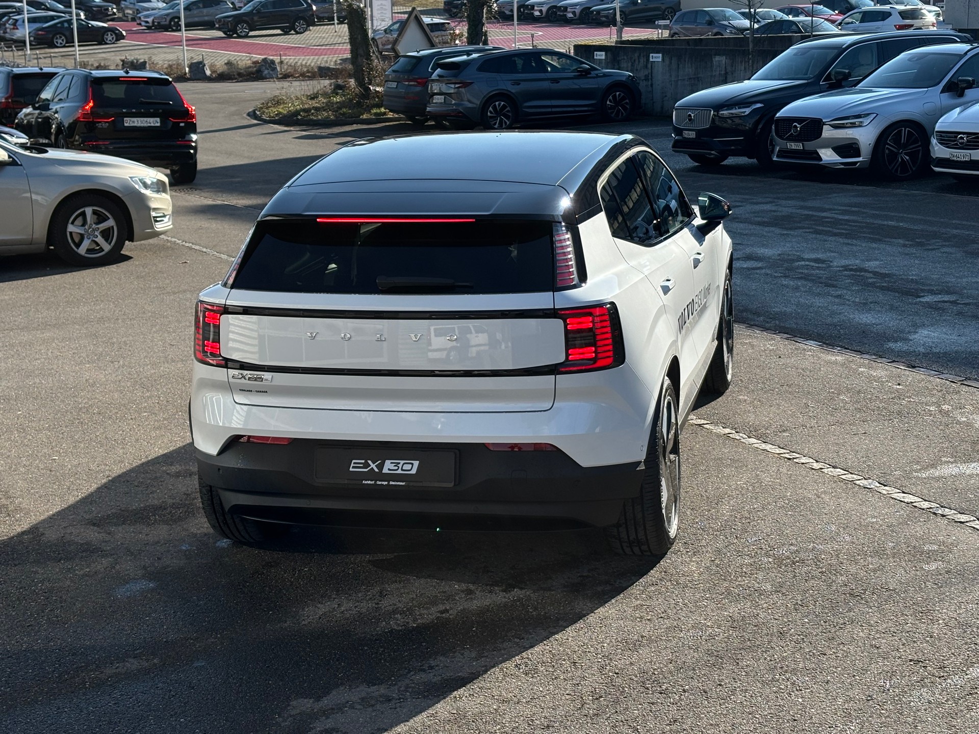 VOLVO EX30 E60 Twin Ultra Performance AWD-image-5
