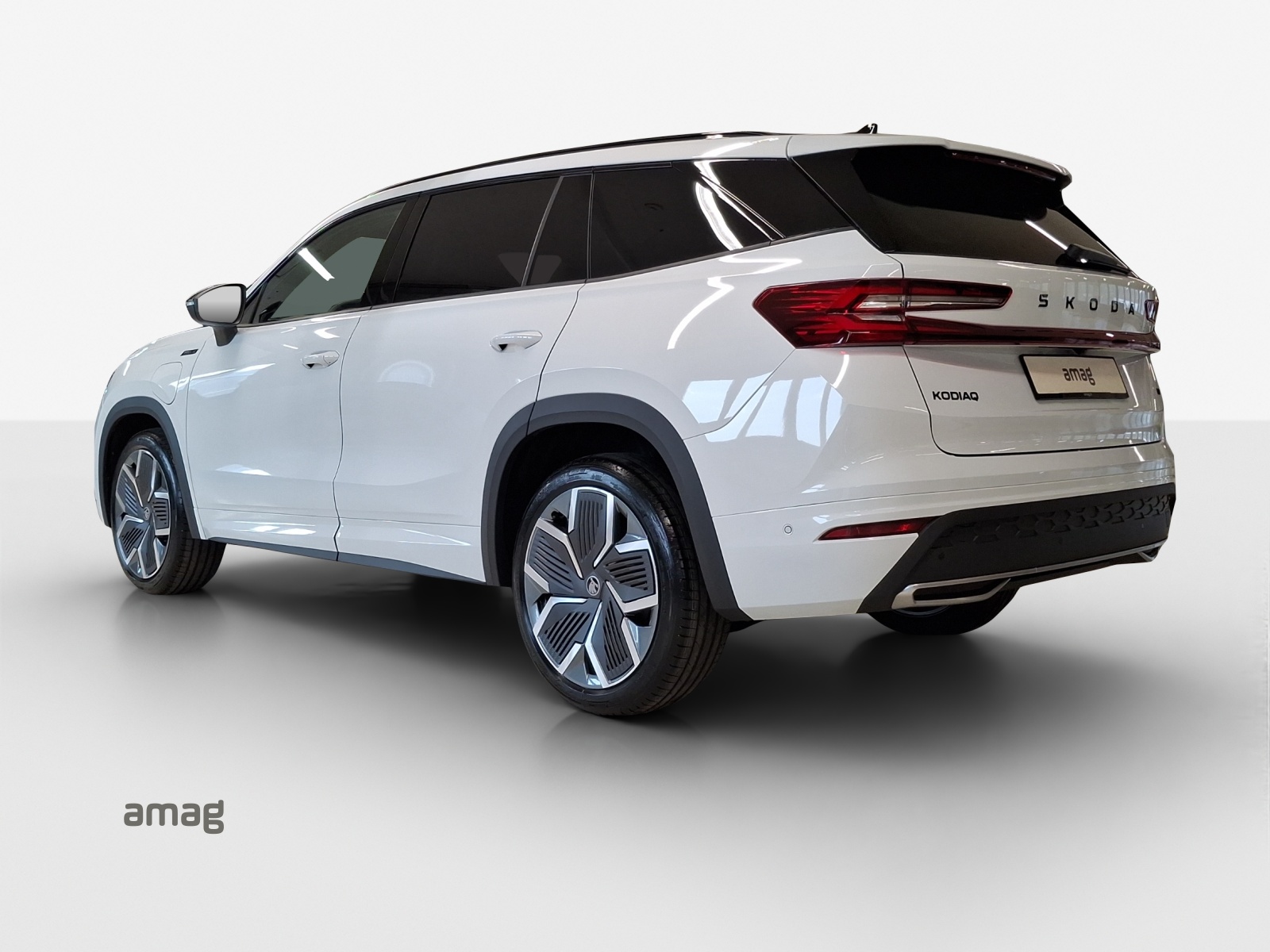 SKODA Kodiaq 1.5 TSI PHEV Sportline-image-2
